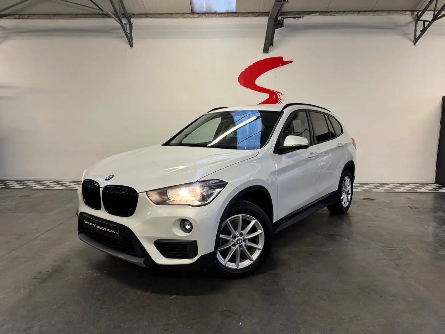 BMW X1 X1 1.5 d sDrive16 Weiß - 1