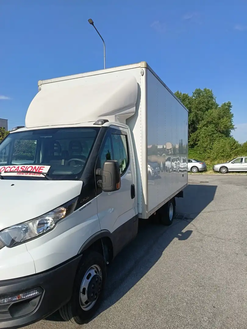 Iveco Daily 35S12 2.3 CASSONATO 54000!!! Euro 6 2022 Bianco - 2