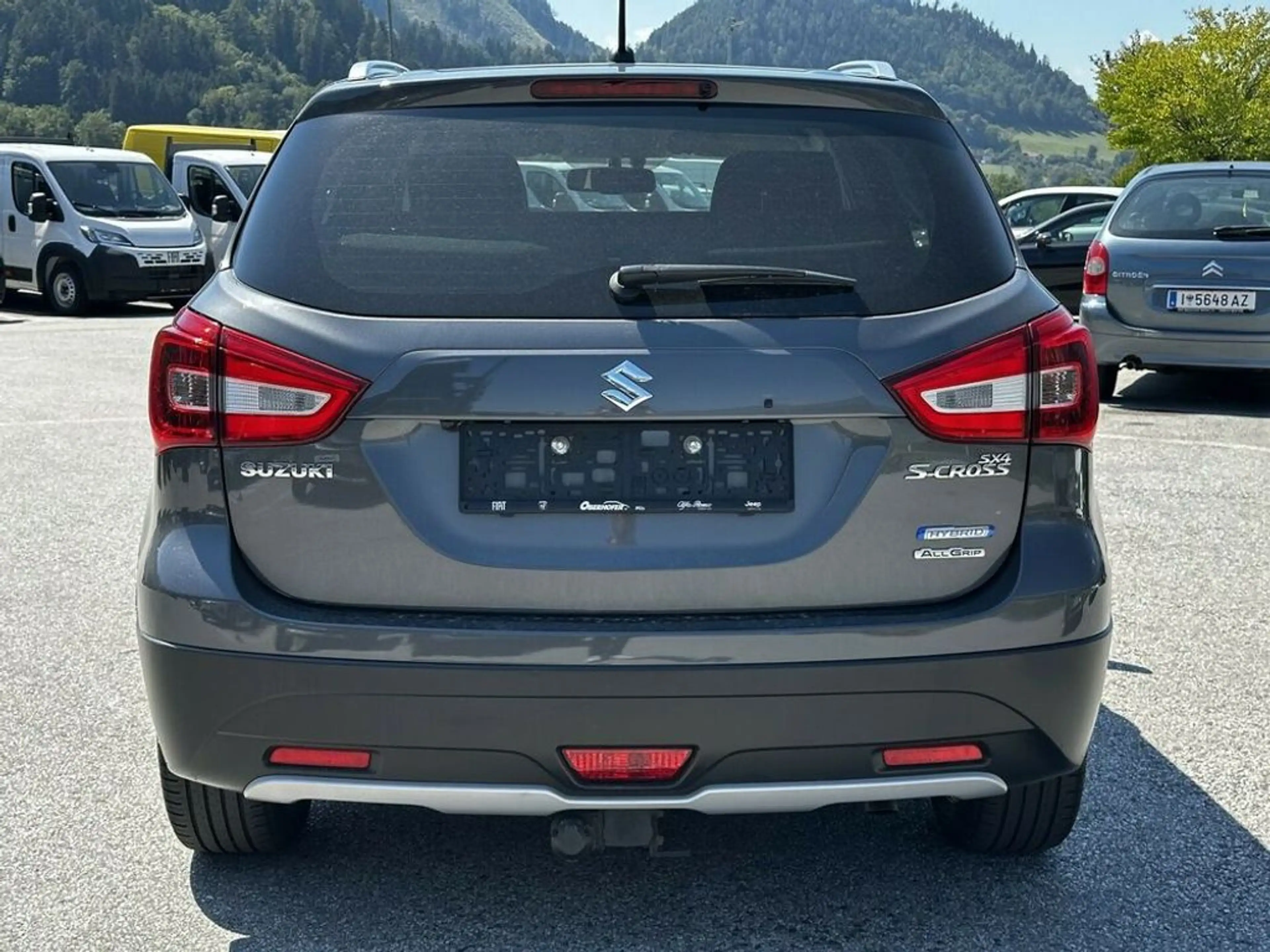 Suzuki S-Cross 1,4 GL+ Hybrid ALLGRIP shine *Allrad* — photo 5