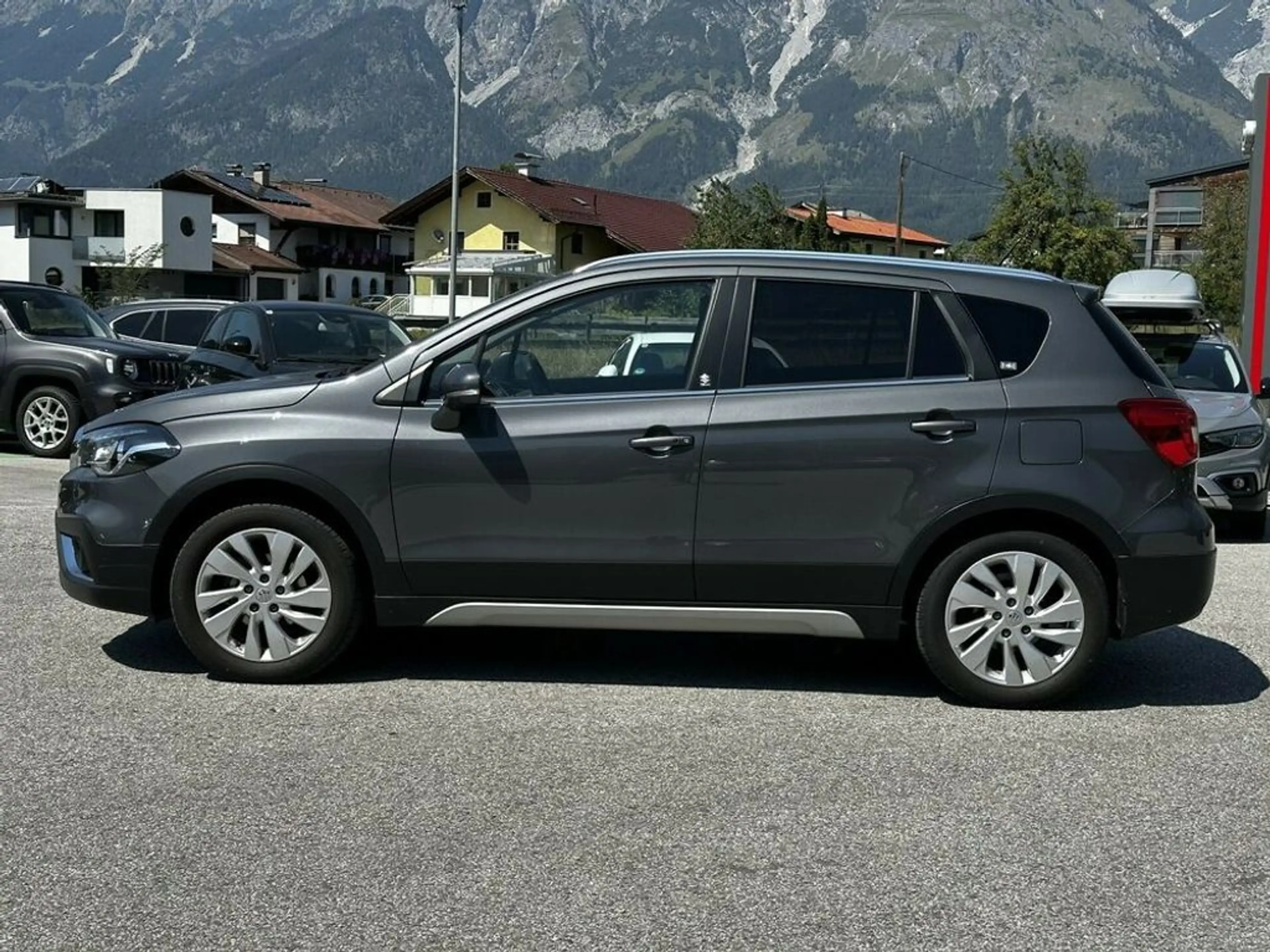 Suzuki S-Cross 1,4 GL+ Hybrid ALLGRIP shine *Allrad* — photo 3