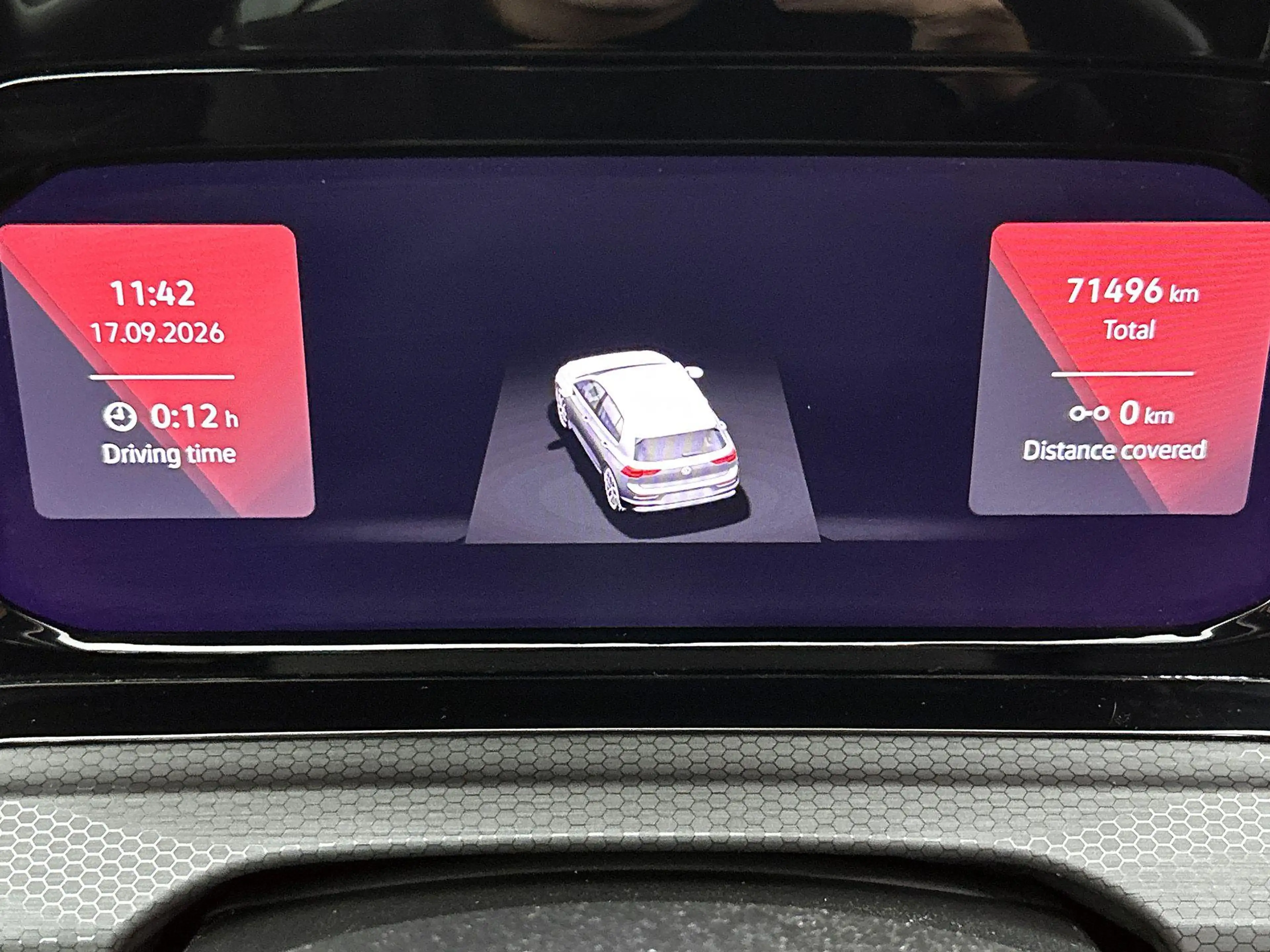 Volkswagen Golf GTE 1.4 eHybrid — photo 12