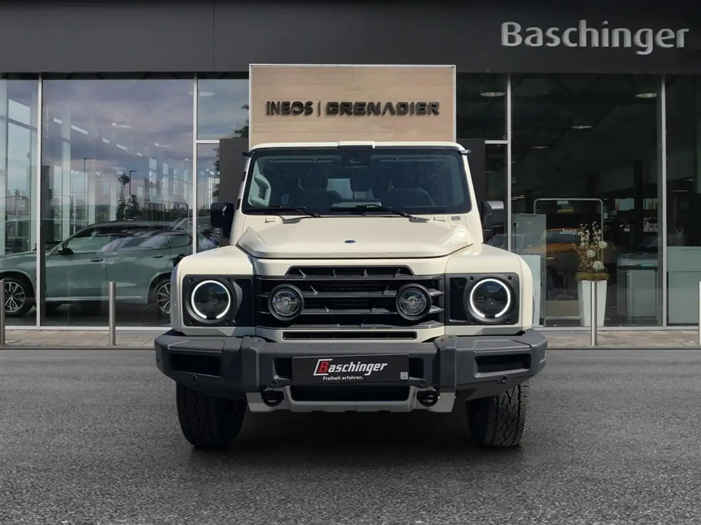 Ineos Grenadier Utility Wagon 5-Sitzer 3.0 Diesel LKW N1 Weiß - 2