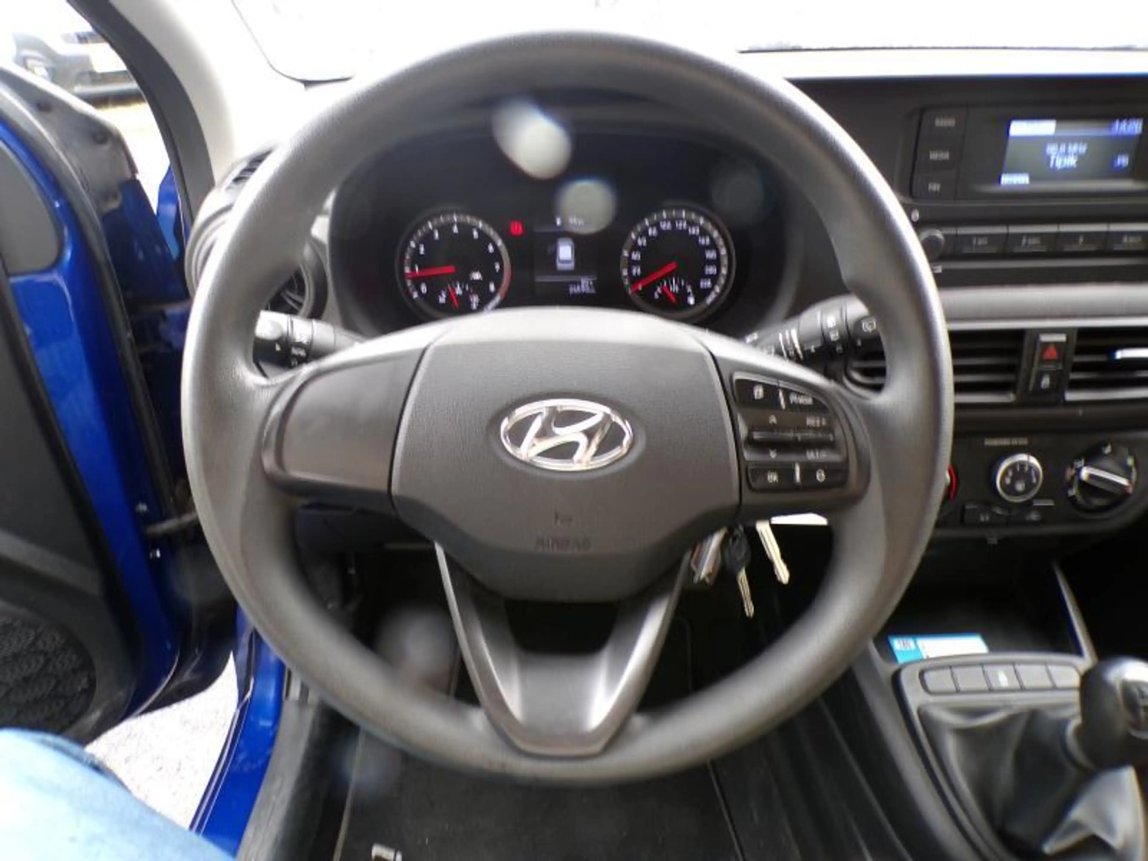 Hyundai i10 1.0 67cv Bleu 07/21 26590km Anti Dérive Radio USB — photo 9