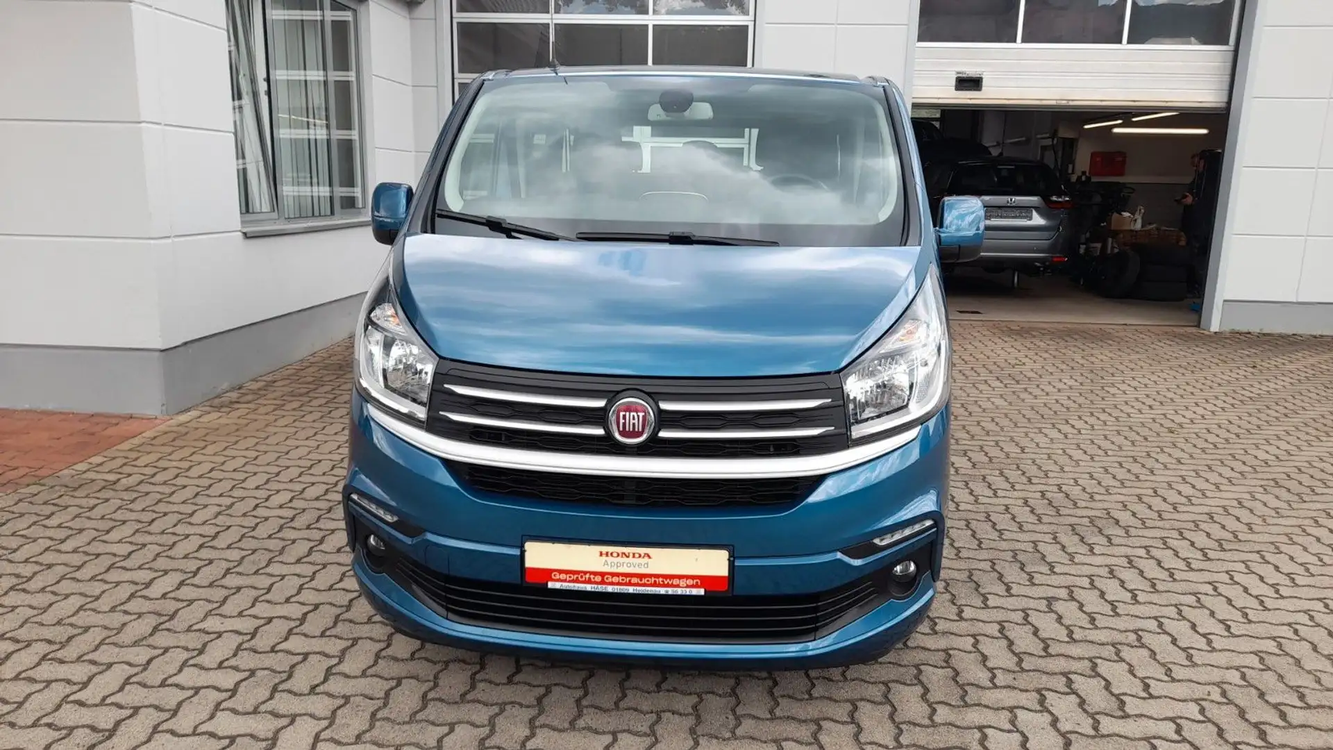 Fiat Talento Kombi L1H1 1,2t Family Bleu - 2