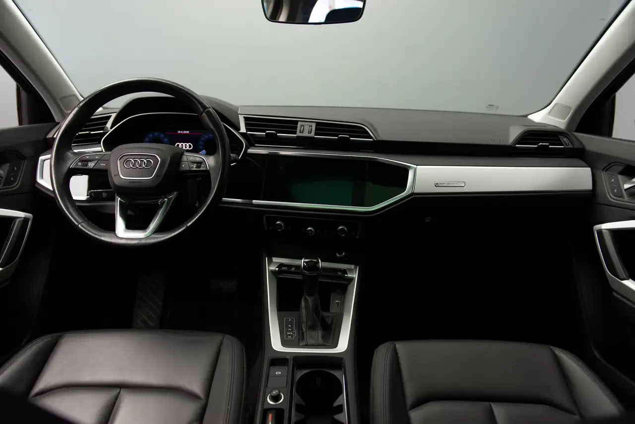 Audi Q3 fotografie Audi Q3
