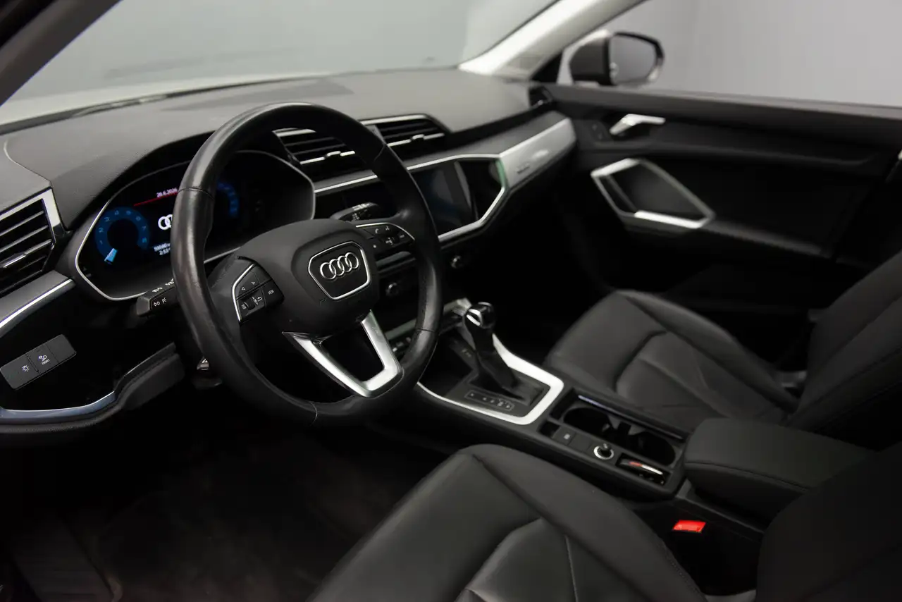 Audi Q3 fotografie Audi Q3