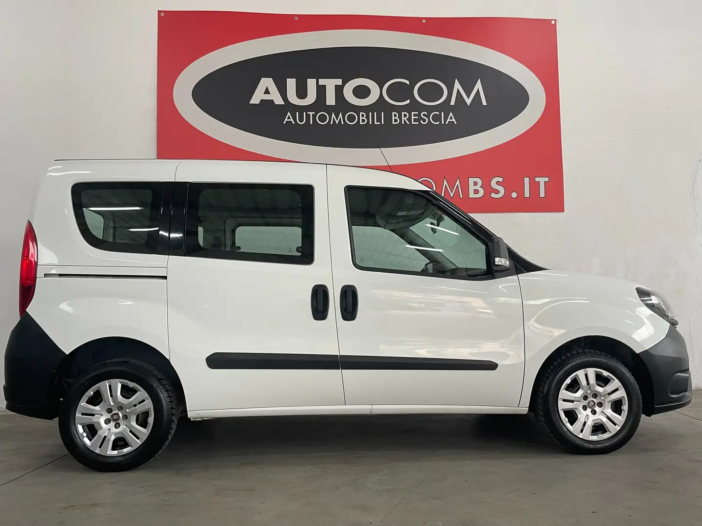 Fiat Doblo combi N1 1.3 mjt 16v 95cv E6 Blanc - 2