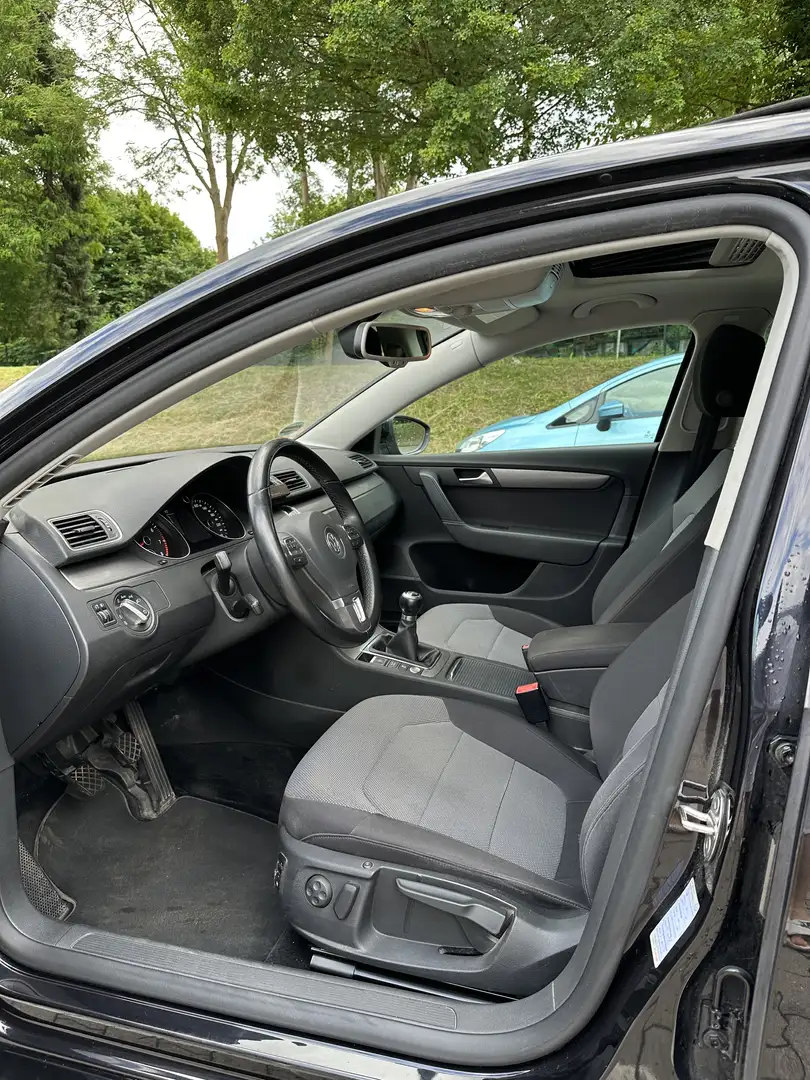 Volkswagen Passat 1.4 TSI BlueMotion Technology Comfortline - 2
