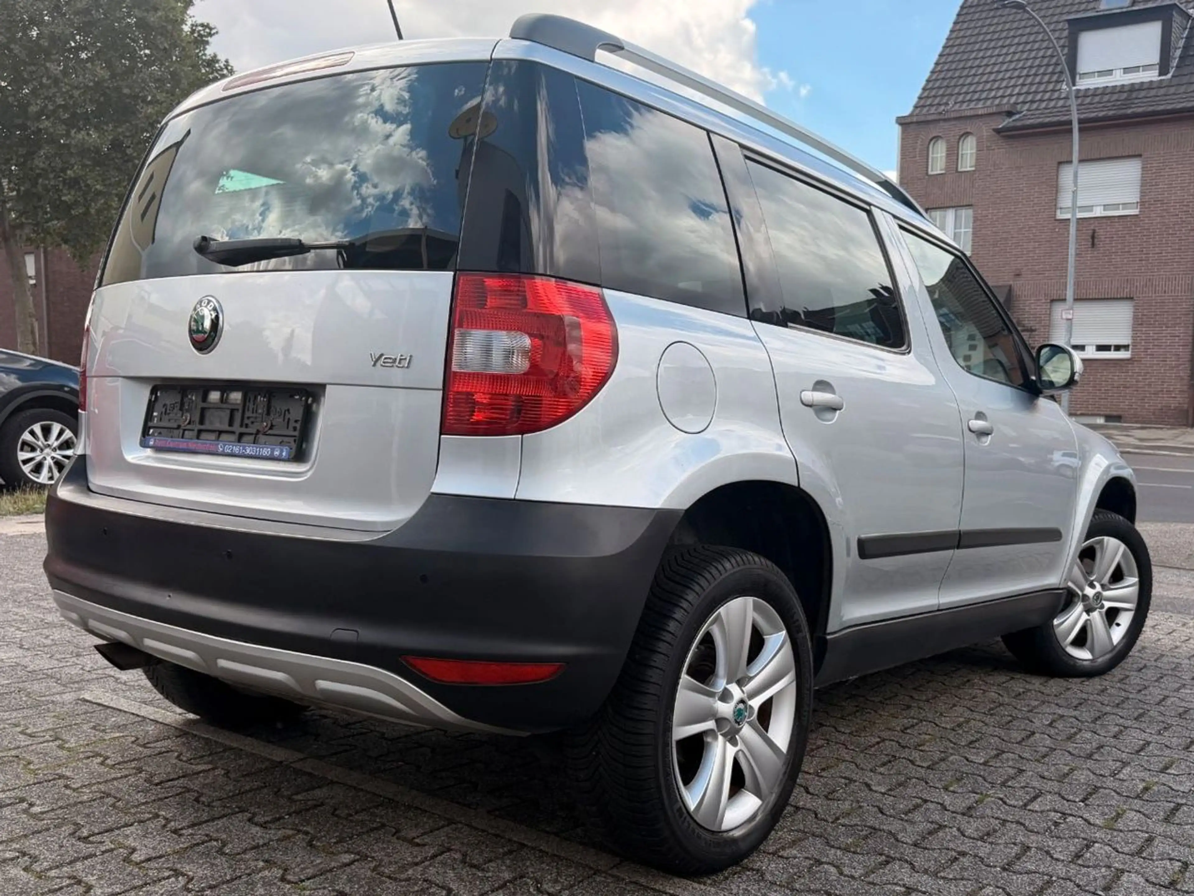 Skoda Yeti 1.4 Automatik Steuerkette und Tüv Neu — photo 5