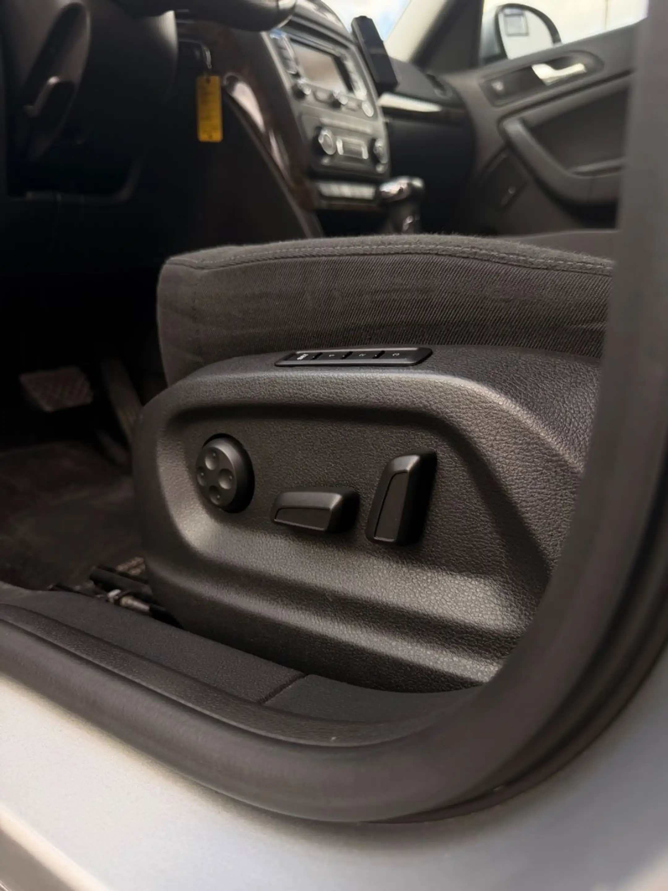 Skoda Yeti 1.4 Automatik Steuerkette und Tüv Neu — photo 15