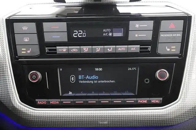 Volkswagen E-Up! view 27