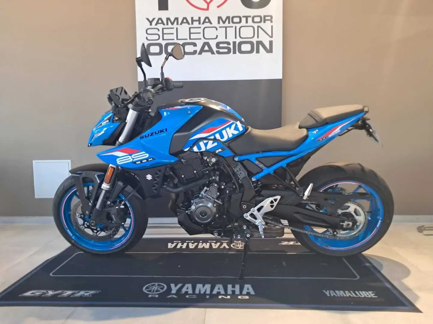 Suzuki GSX 8S Bleu - 2