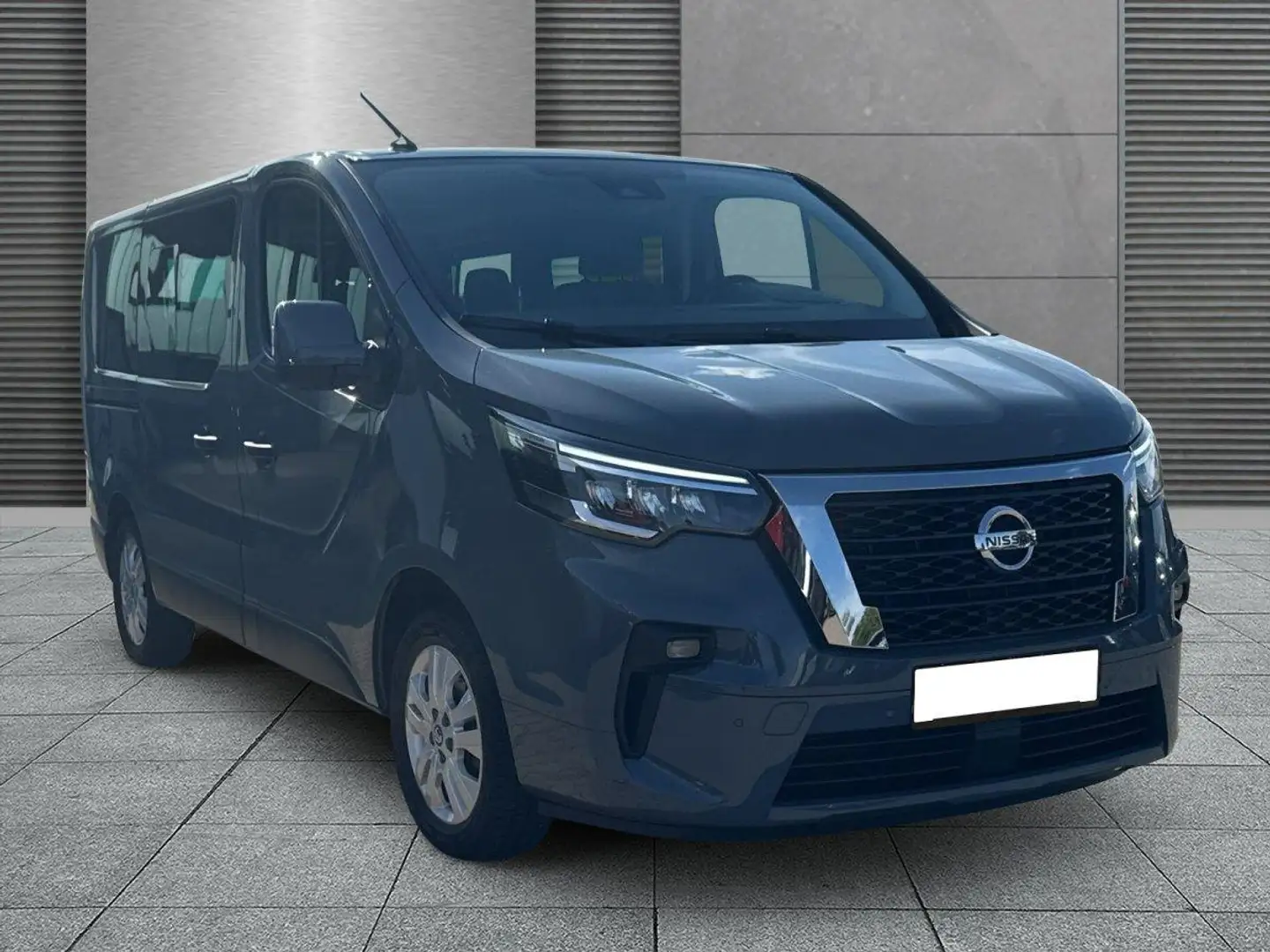 Nissan Primastar Kombi L1H1 Tekna 8-Sitzer Navi+SHZ 2,8t dCi 150... Gris - 1