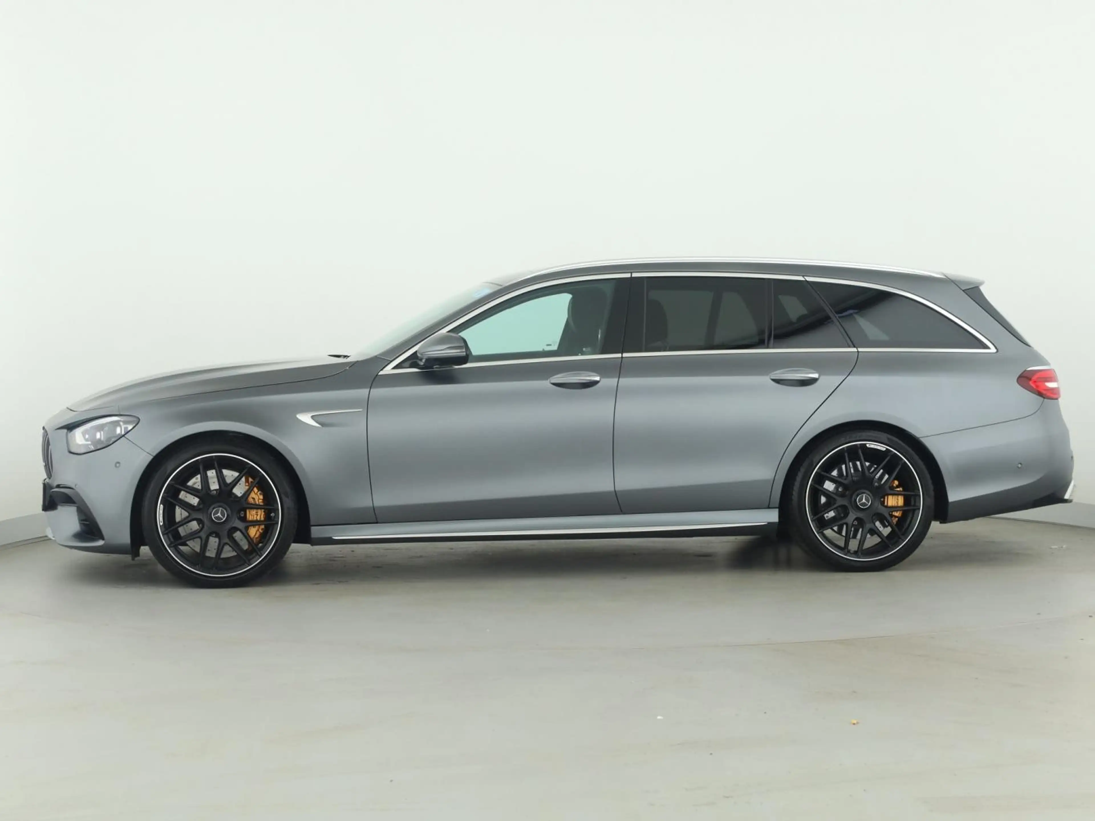 Mercedes-Benz E 63 AMG S 4M+ T HUD*Pano*Standhzg*Fahrassi*20"* — photo 7