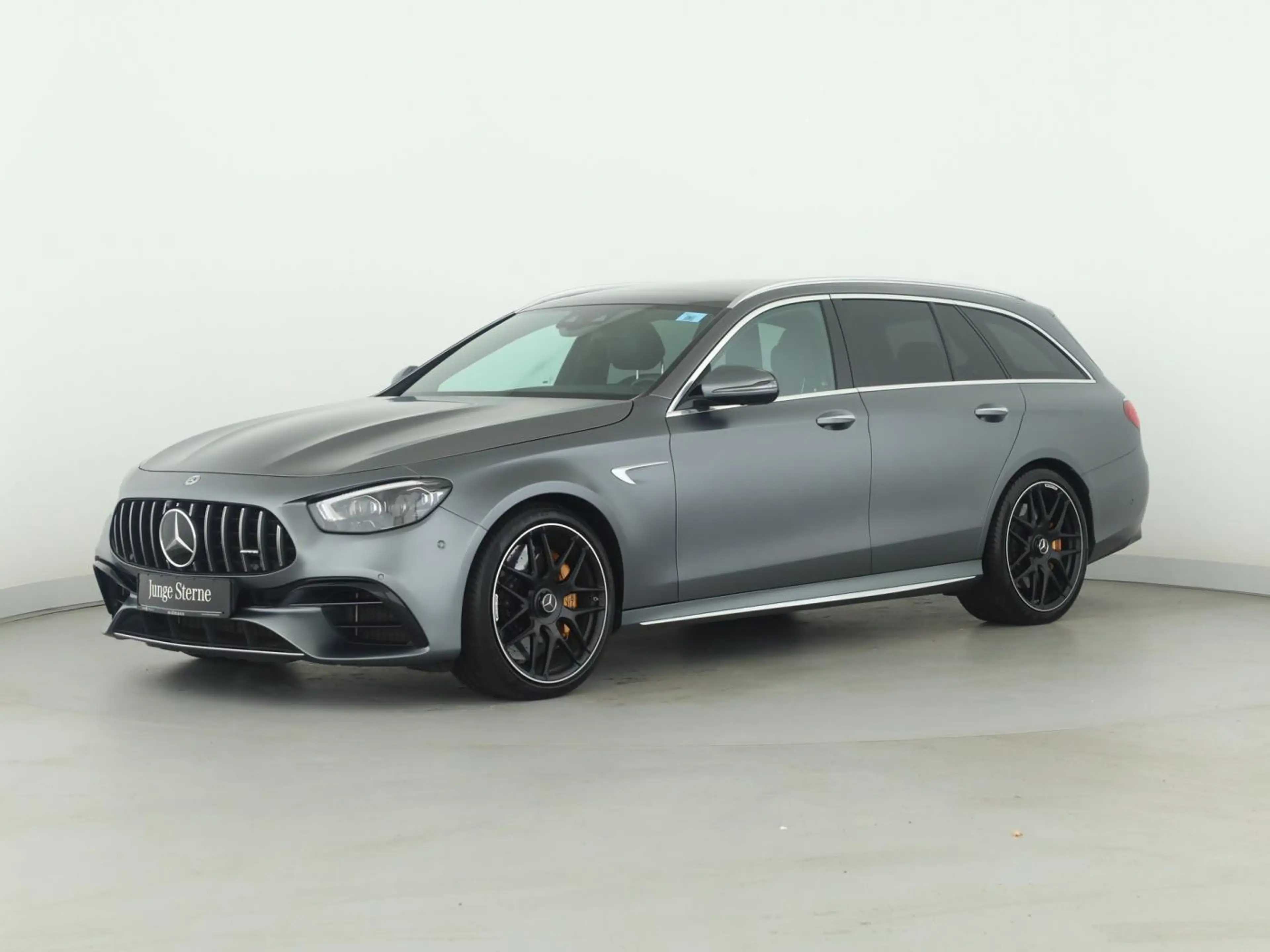 Mercedes-Benz E 63 AMG S 4M+ T HUD*Pano*Standhzg*Fahrassi*20"* — photo 5