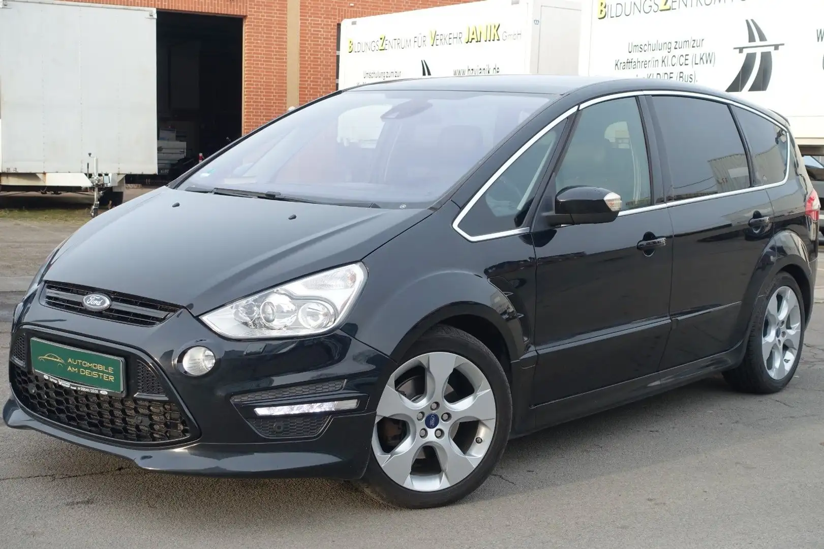Ford S-Max S-MAX Titanium S*Bi-X*PANO*LEDER*SHZ*AHK*LED*PDC - 2