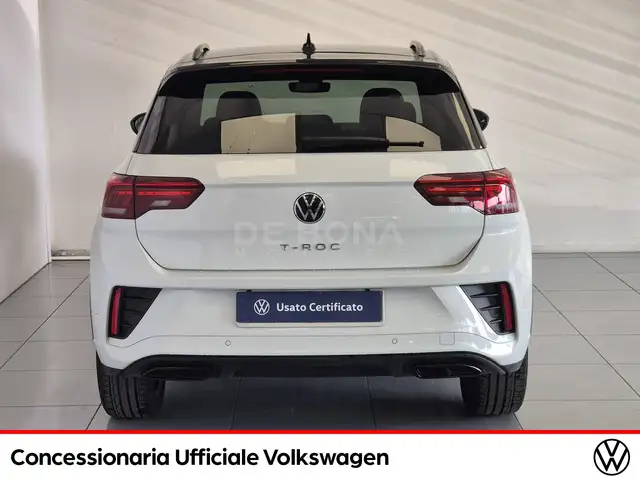Volkswagen T-Roc view 6
