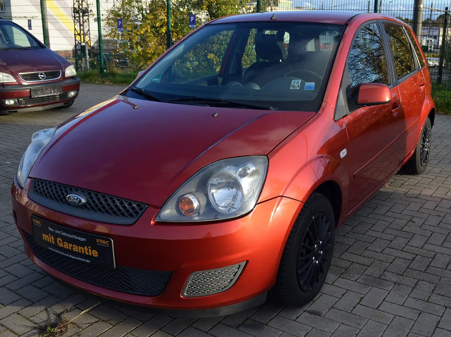 Ford Fiesta Style Rot - 1