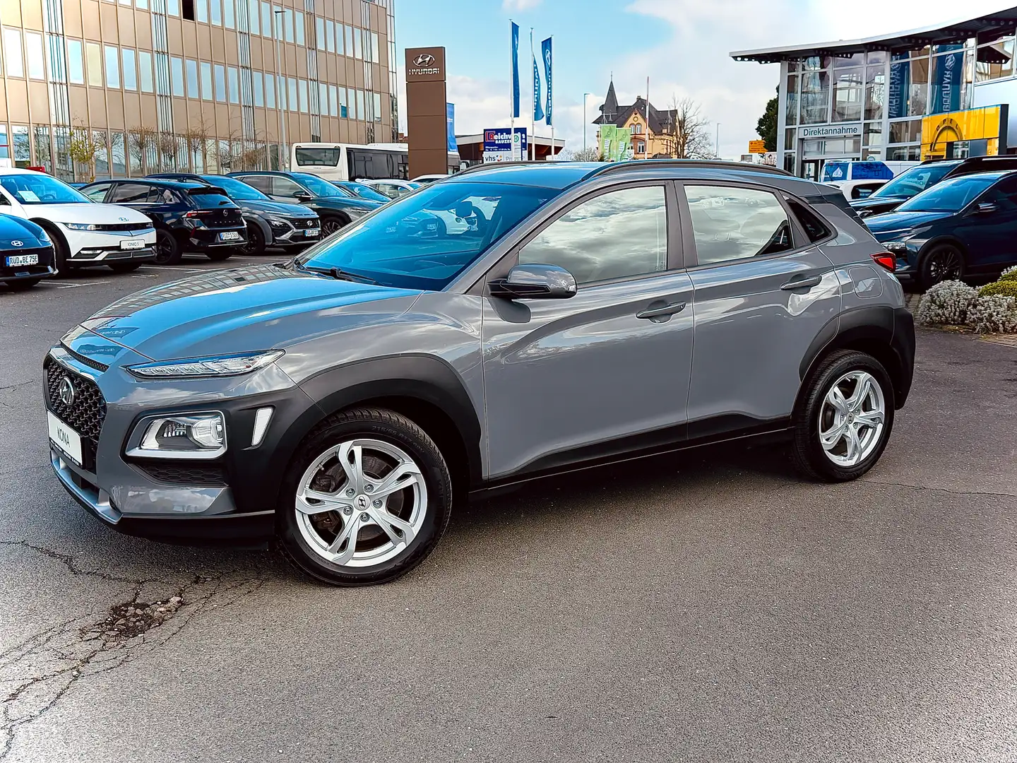 Hyundai KONA Kona 1.6 T-GDI DCT Trend Gris - 2