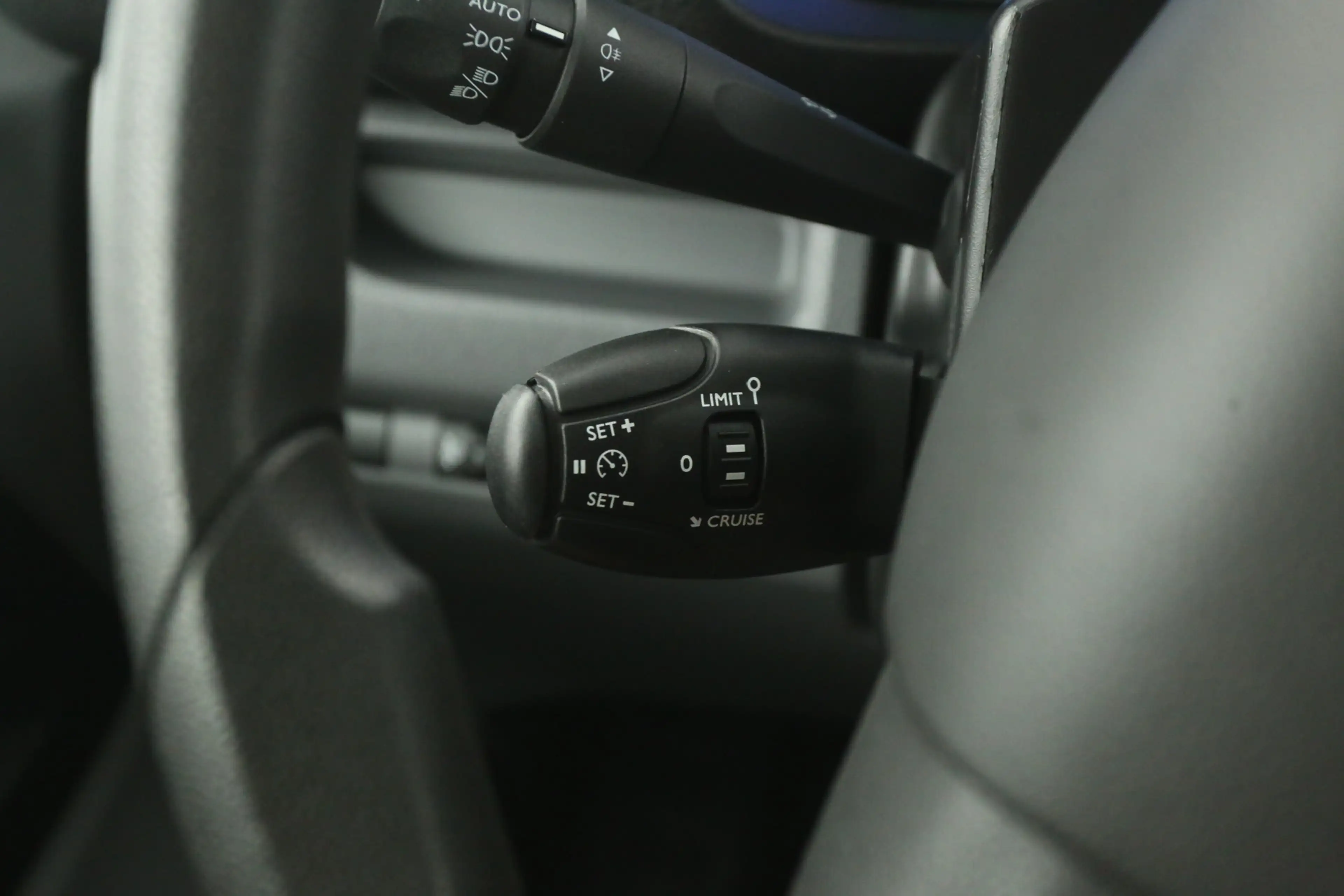 Fiat Scudo e-Scudo Opel Vivaro-e L2H1 Edition 75 kWh | Snella — photo 18