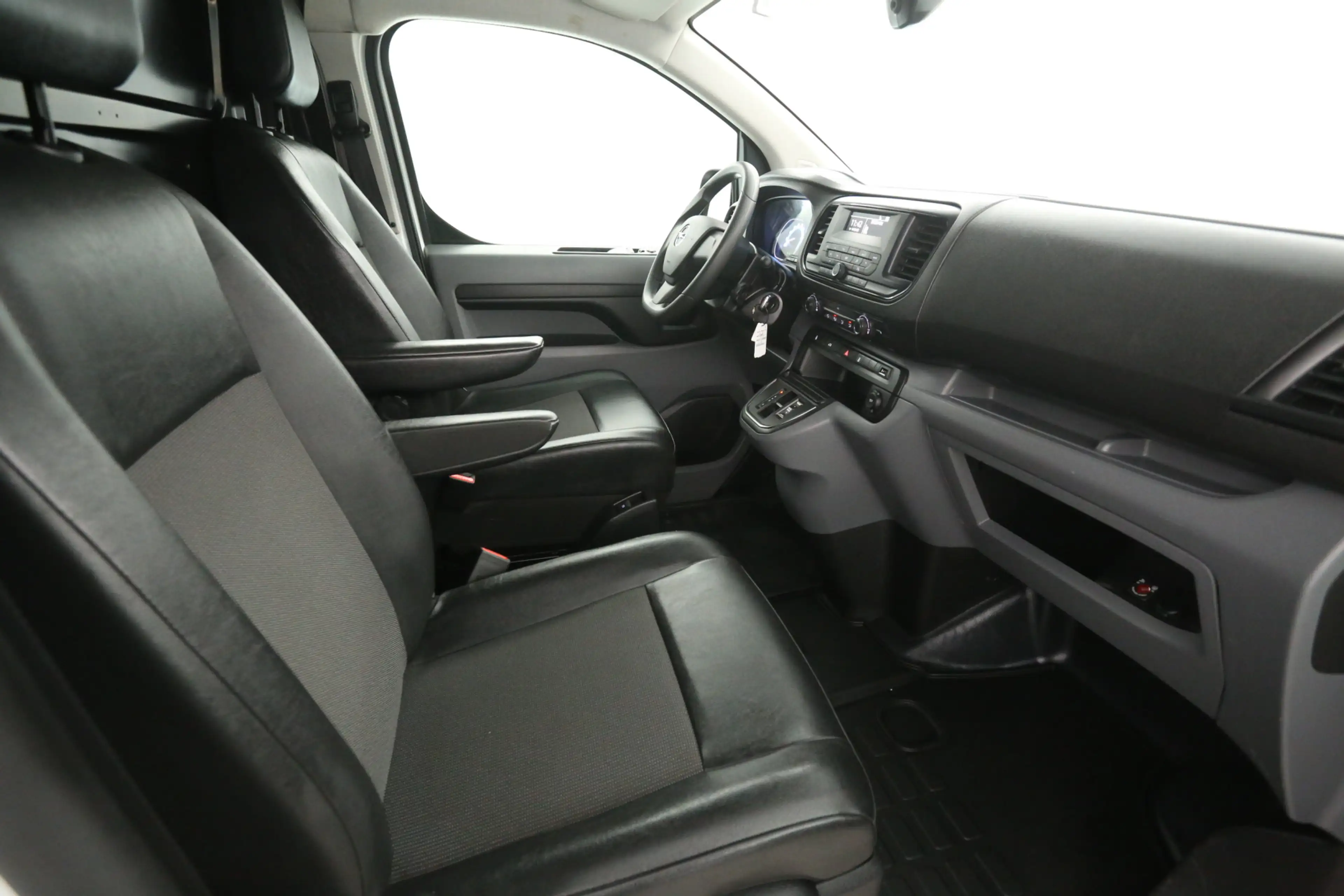 Fiat Scudo e-Scudo Opel Vivaro-e L2H1 Edition 75 kWh | Snella — photo 23