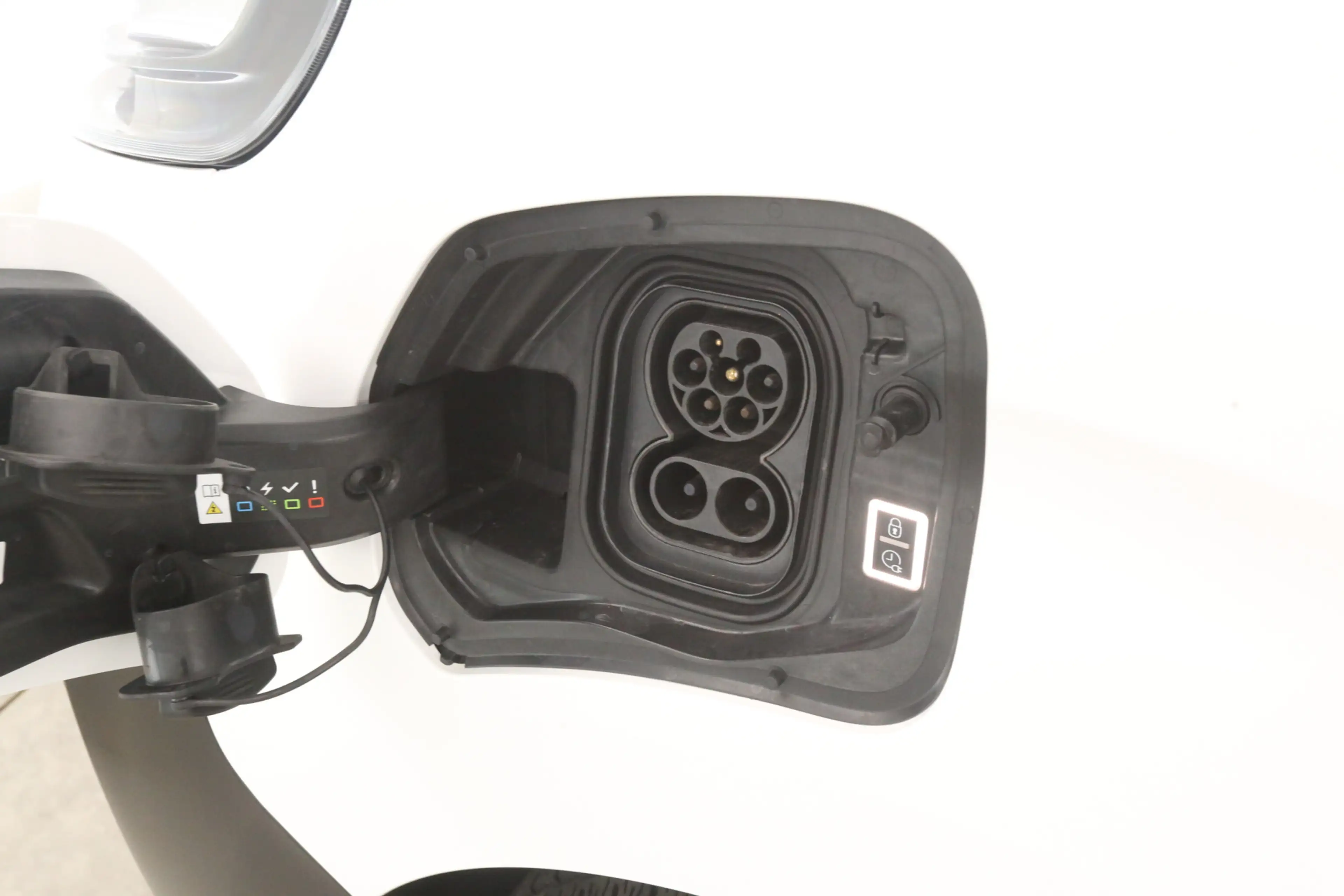 Fiat Scudo e-Scudo Opel Vivaro-e L2H1 Edition 75 kWh | Snella — photo 7