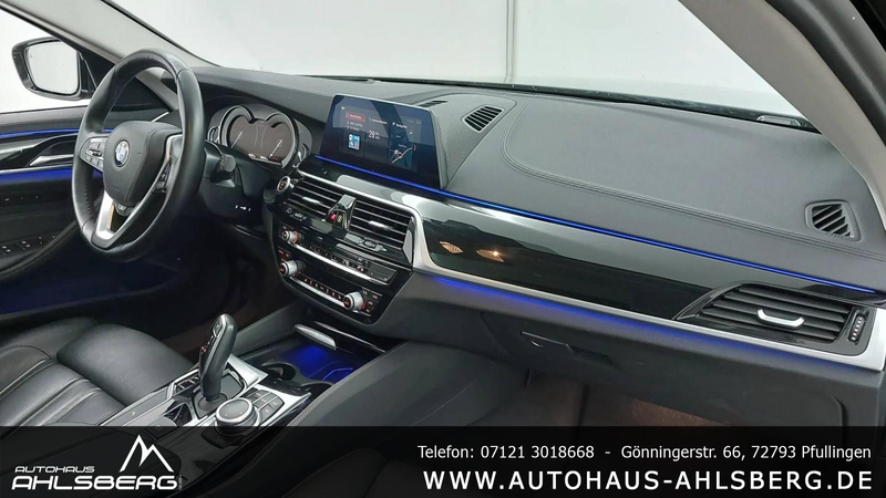 BMW 520 XD LUXURY LINE/ LIVE/HUD/MEMORY/PANO/LED/ACC/AHK — photo 7