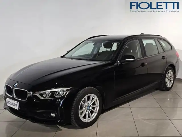BMW 318 (F30/F31) 318D TOURING BUSINESS ADVANTAGE AUT.