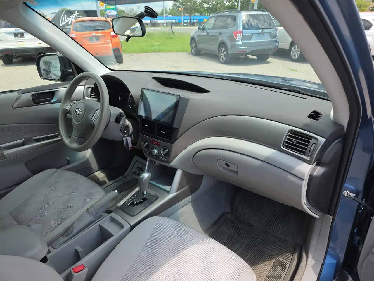 Subaru Forester photo Subaru Forester