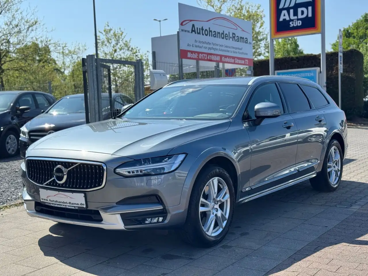 Volvo V90 Cross Country