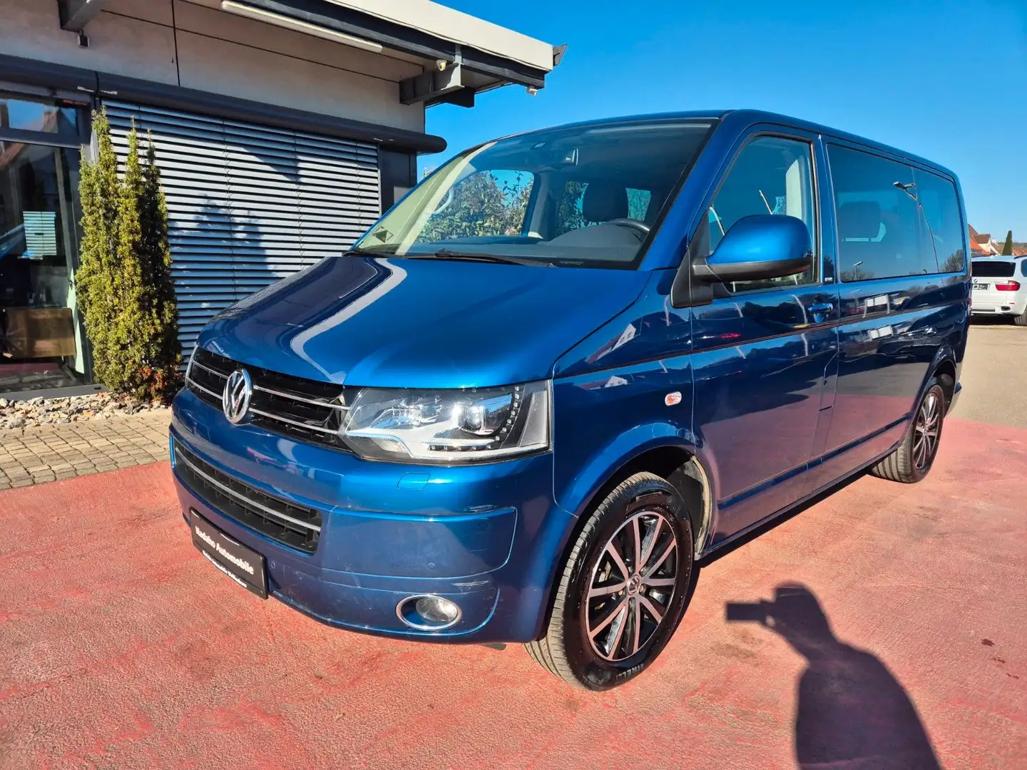 Volkswagen T5 Multivan Multivan 2.0 TDI DSG Cup 4Motion Xen/Kam/AHK Blau - 1