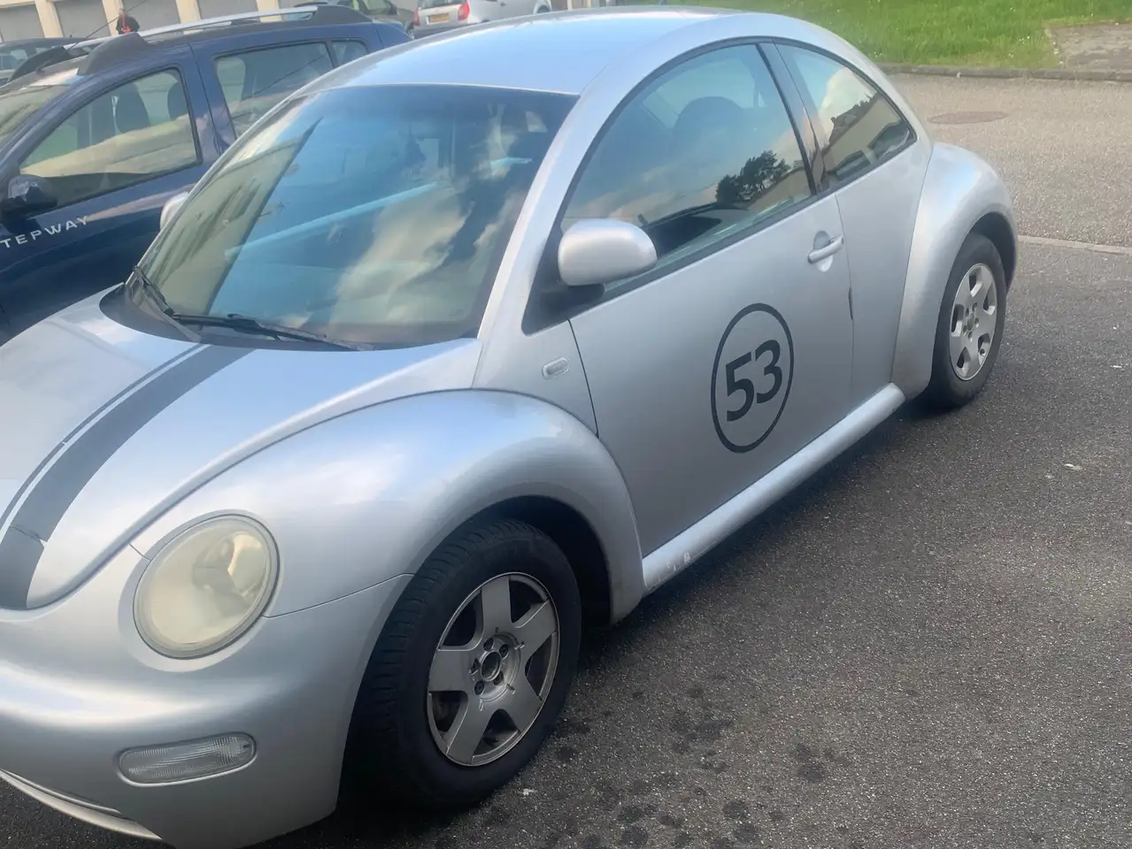 Volkswagen New Beetle 