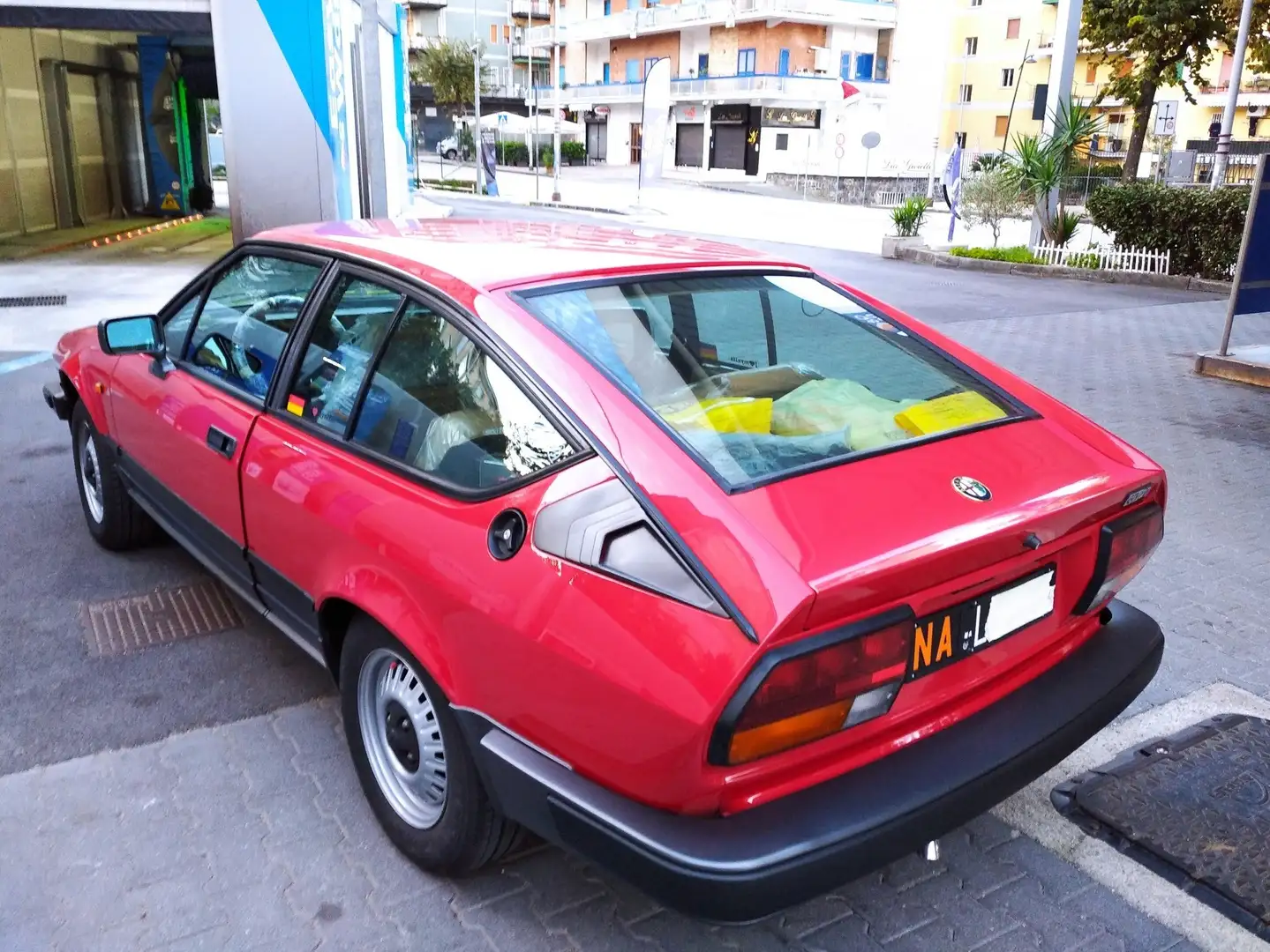 Alfa Romeo GTV 2.0 Roşu - 2