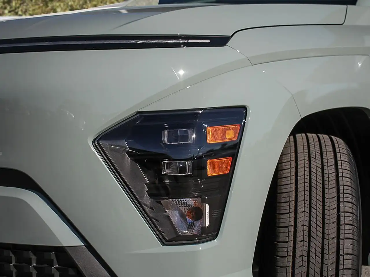 Hyundai KONA снимка Hyundai KONA