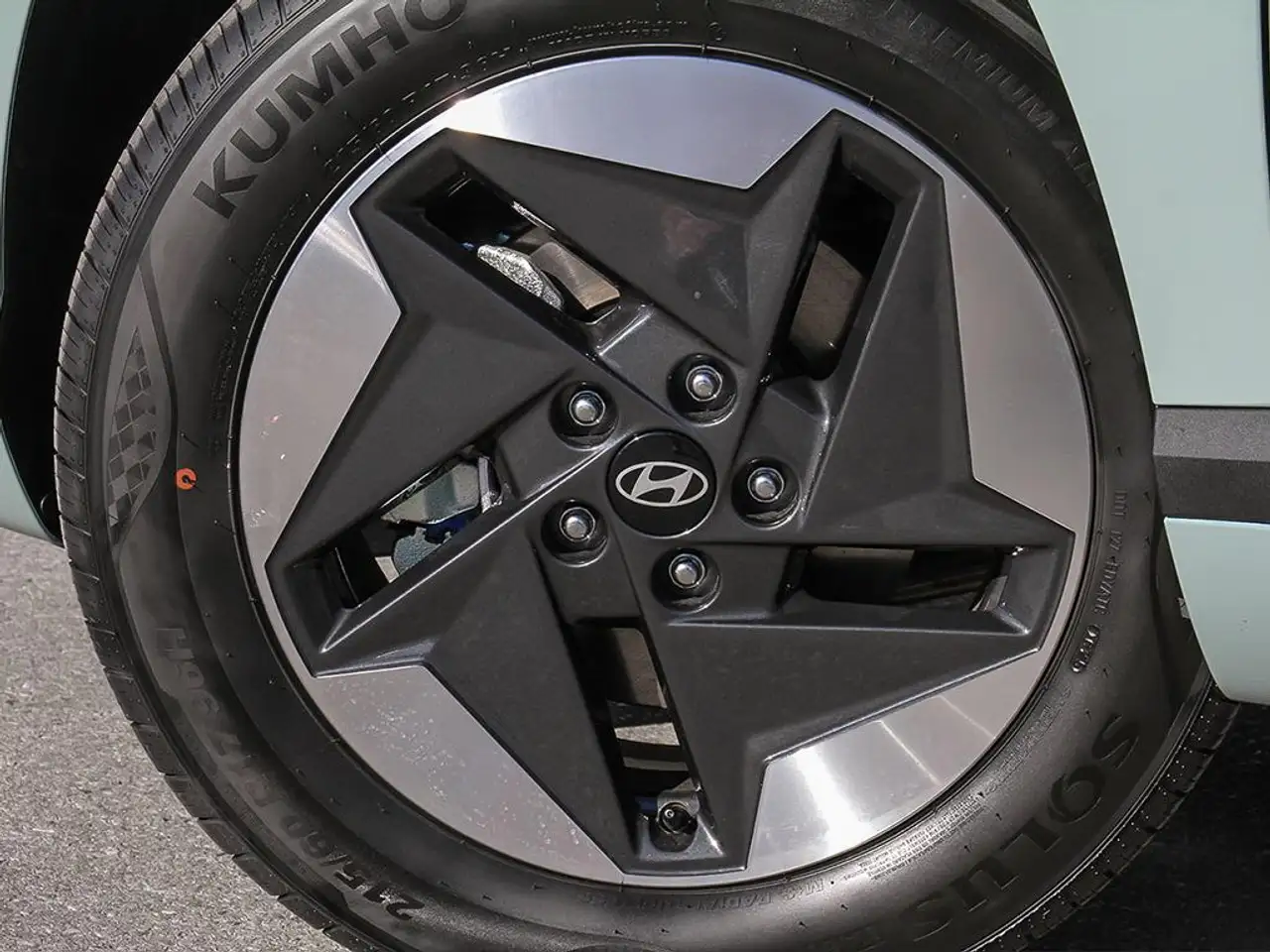 Hyundai KONA снимка Hyundai KONA