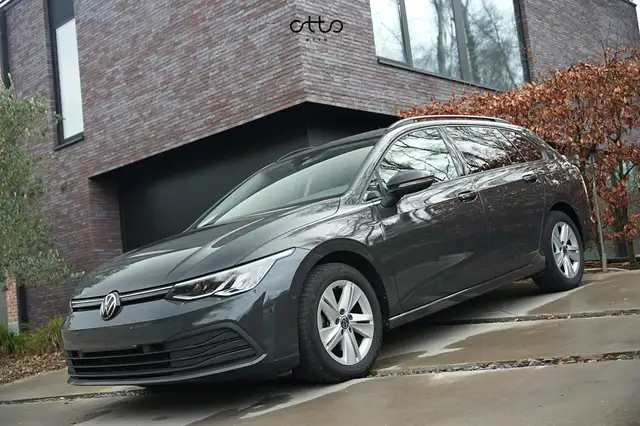 Volkswagen Golf Variant 1.0 eTSI Life DSG Carplay/Zetelvw/Trekhaak/ACC/..