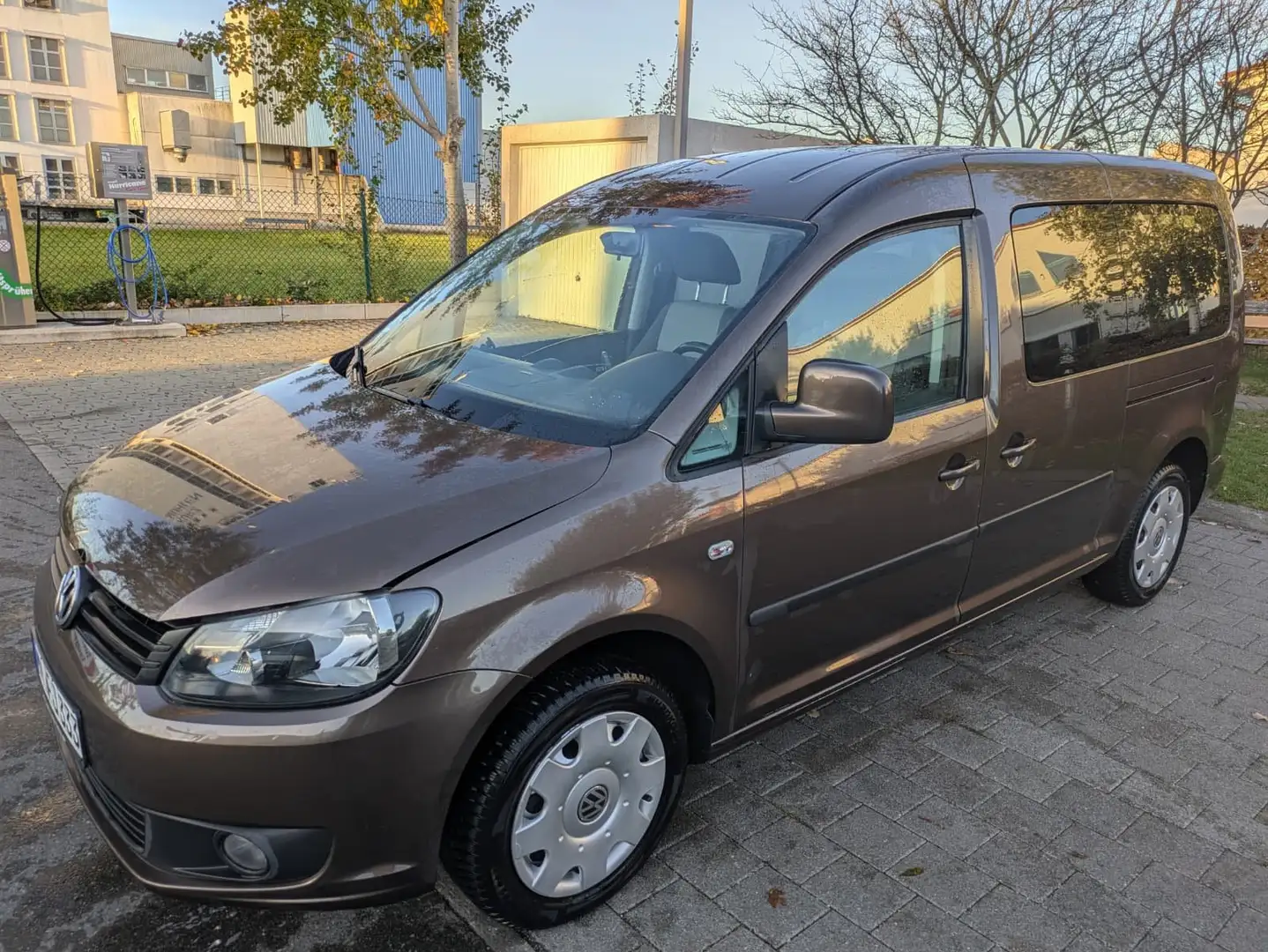Volkswagen Caddy Caddy TDI 1.6 TDI (7-Si.) BMT Trendline Braun - 1