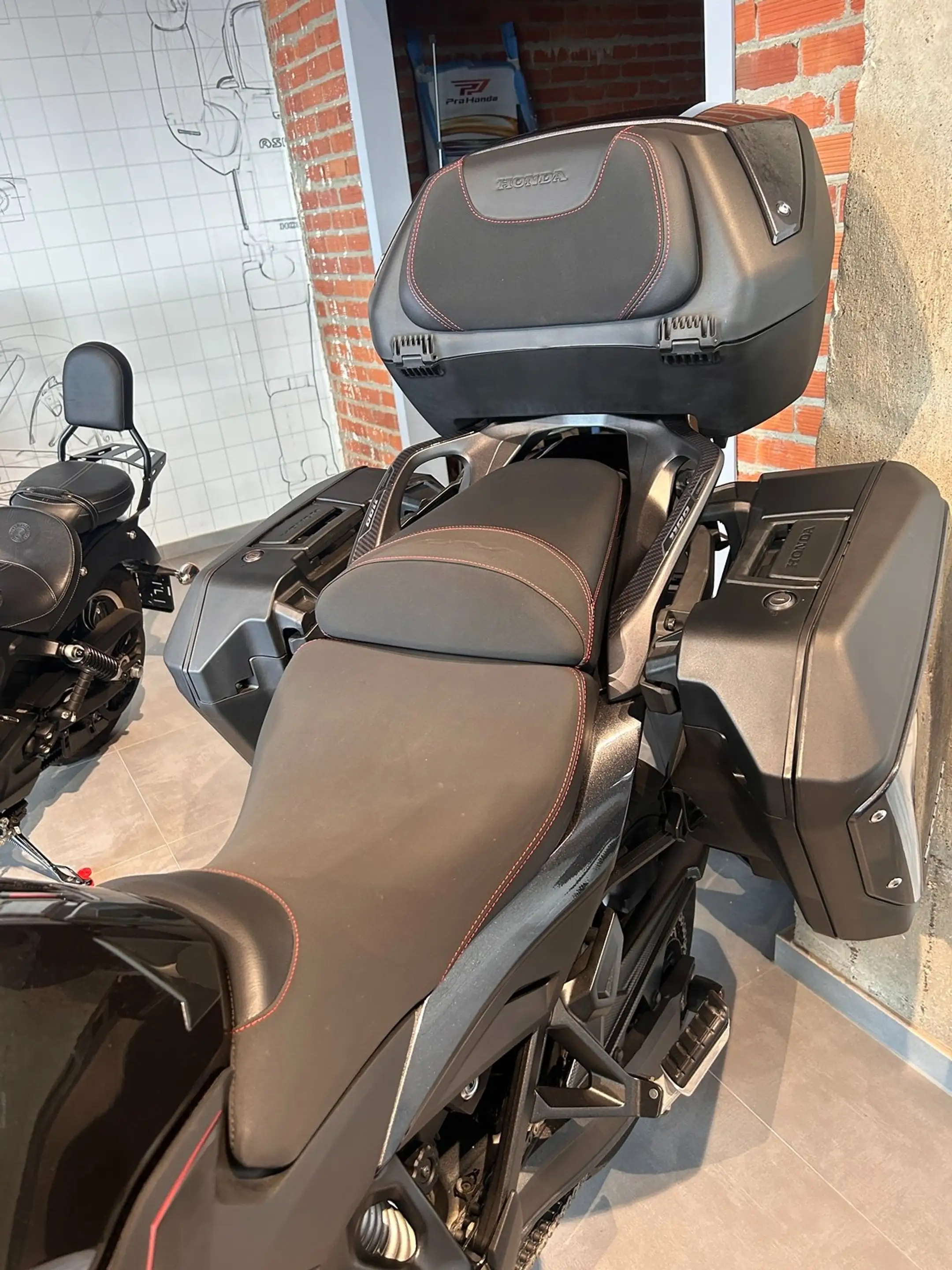 Honda NT 1100 boîte manuelle + shifter — photo 13