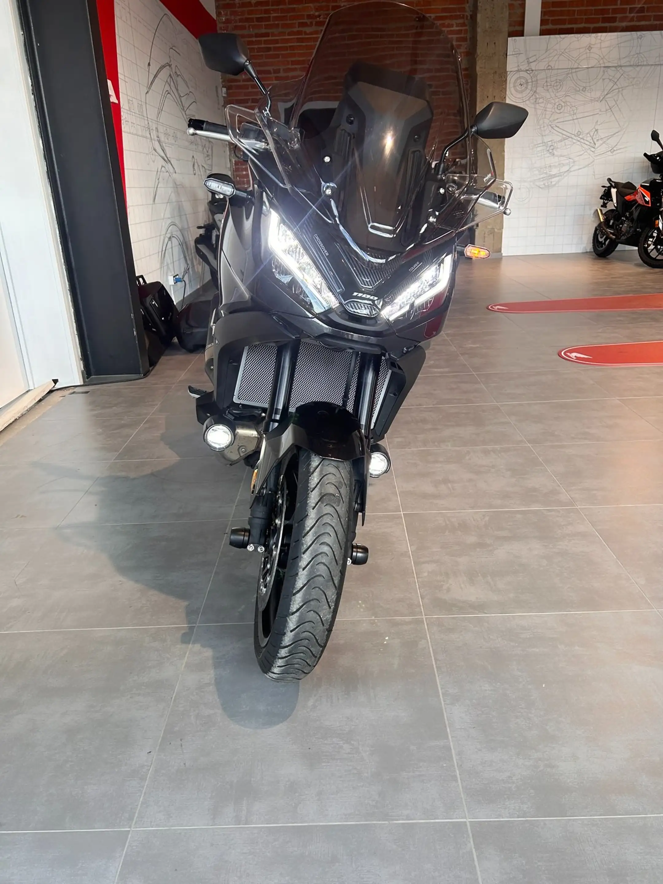Honda NT 1100 boîte manuelle + shifter — photo 9