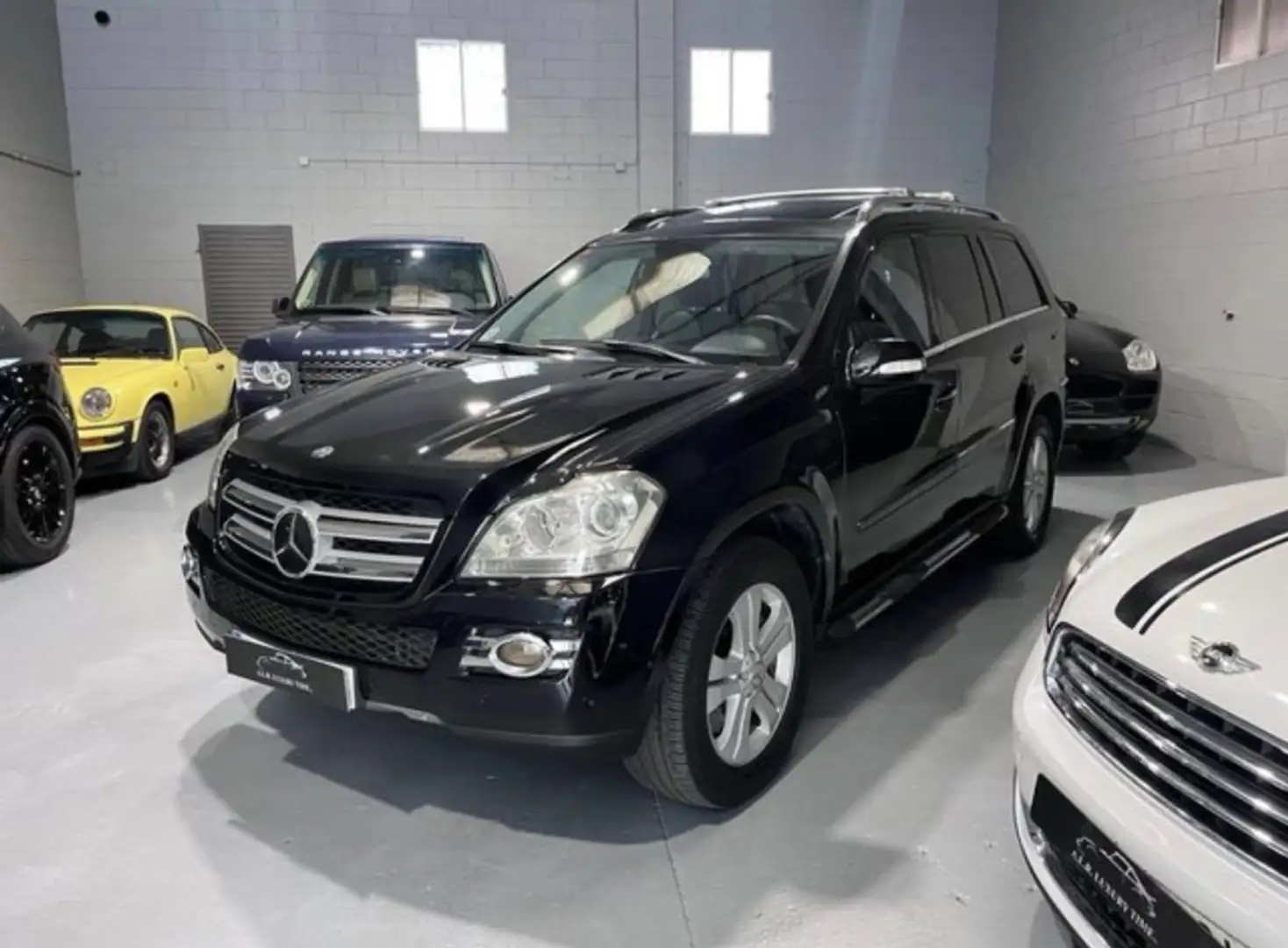 Mercedes-Benz GL 320 320CDI Aut. Schwarz - 1