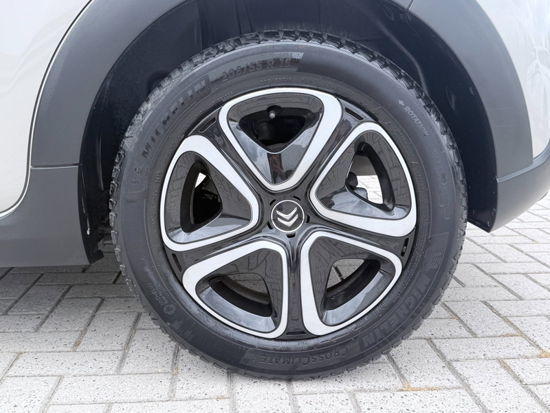 Citroen C3 1.2 PureTech C-Series | PDC | Bluetooth | Navi | — photo 11