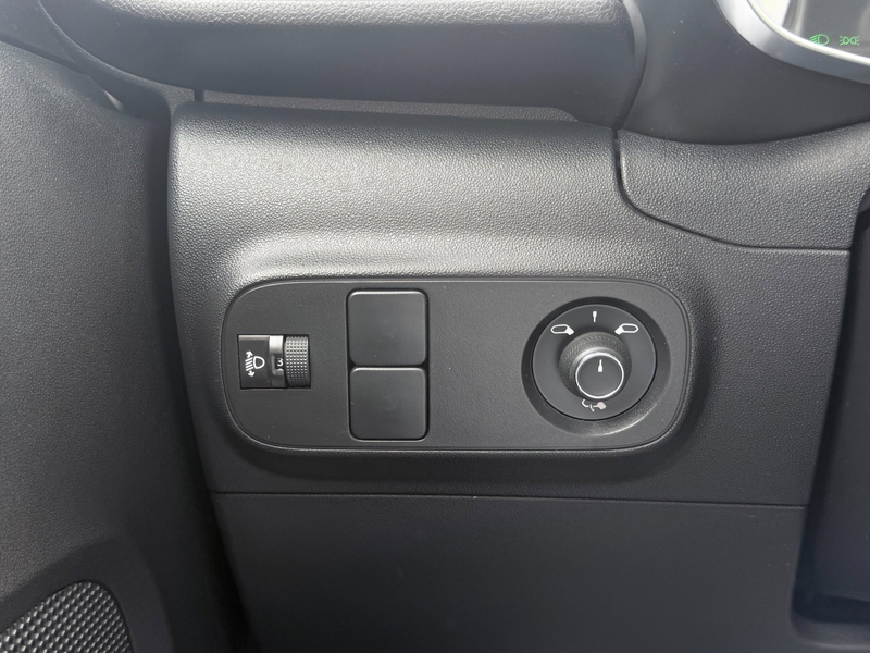 Citroen C3 1.2 PureTech C-Series | PDC | Bluetooth | Navi | — photo 15