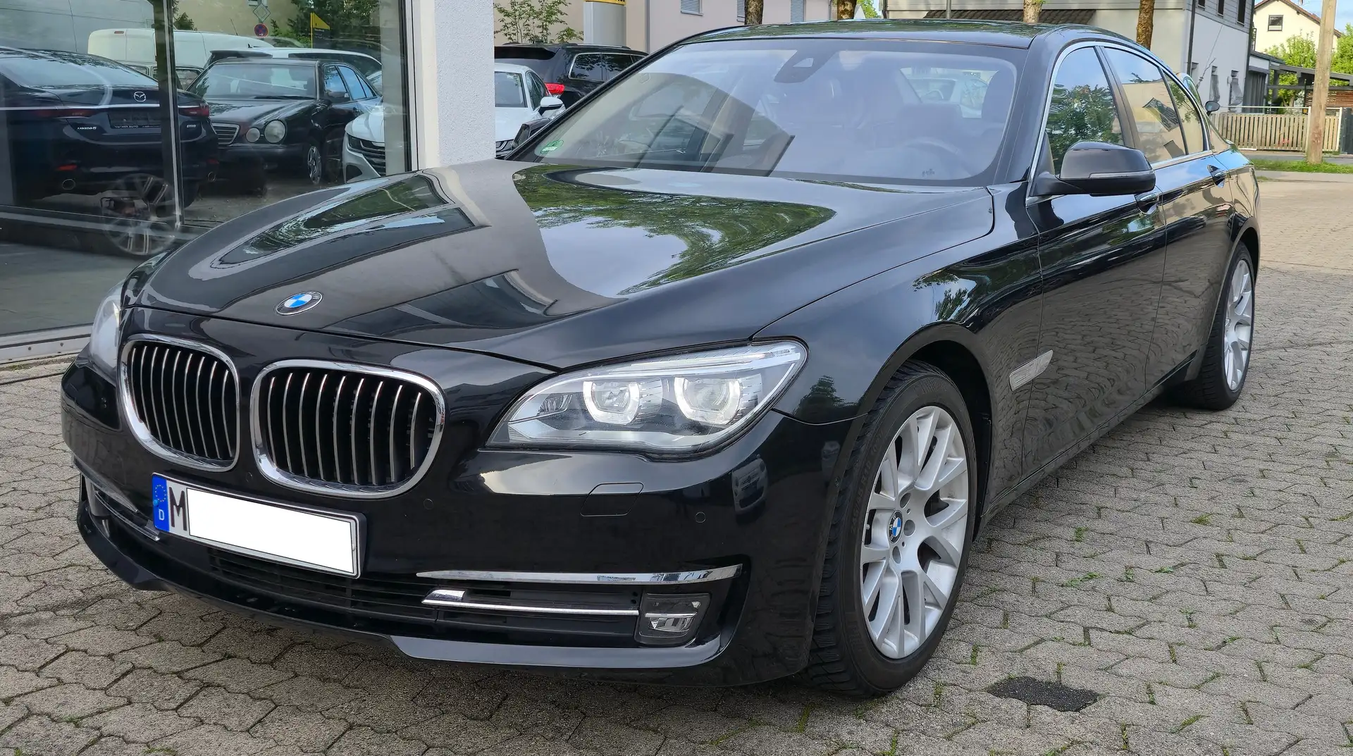BMW 750 750i xDrive /Head-Up/Standh./LED/B&O Sound/360° - 1