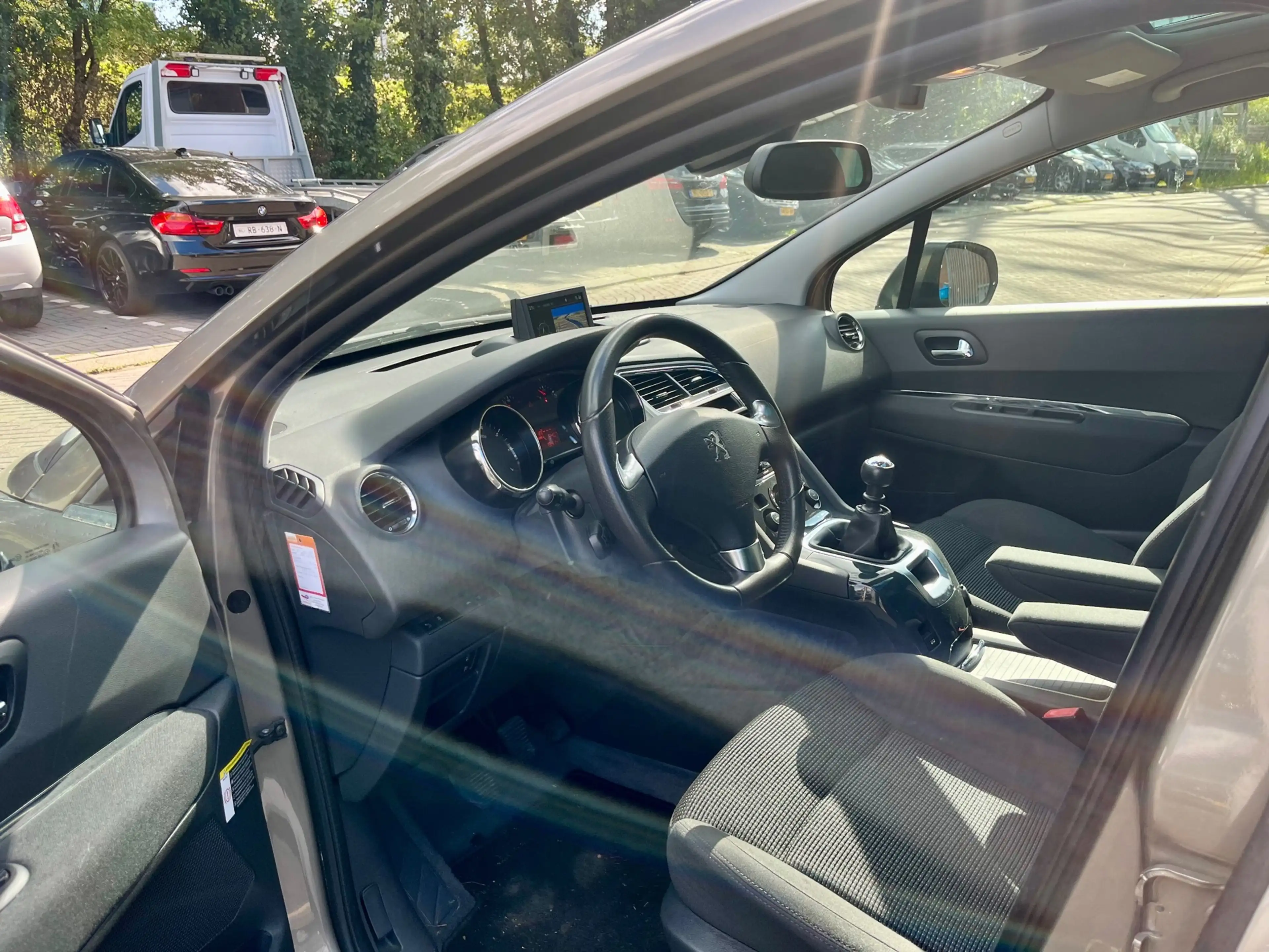 Peugeot 5008 1.2 PureTech Style 5p. — photo 10