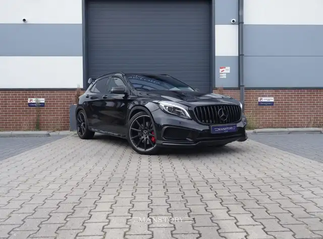 Mercedes-Benz GLA 45 AMG 4MATIC