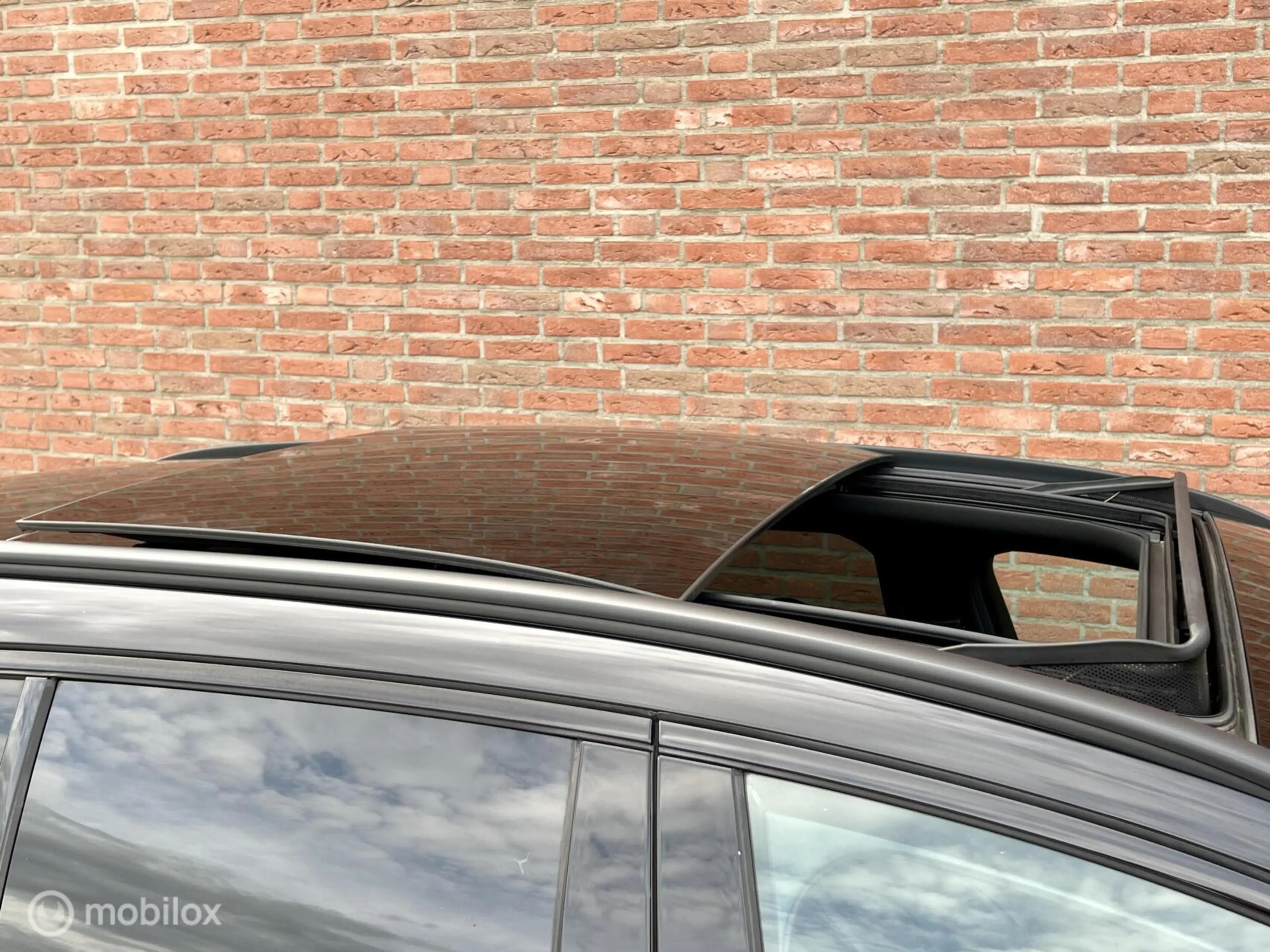 Mercedes-Benz C 250 Estate | PANO | AMG Pak. | Night Pak.| Business Pa — photo 11