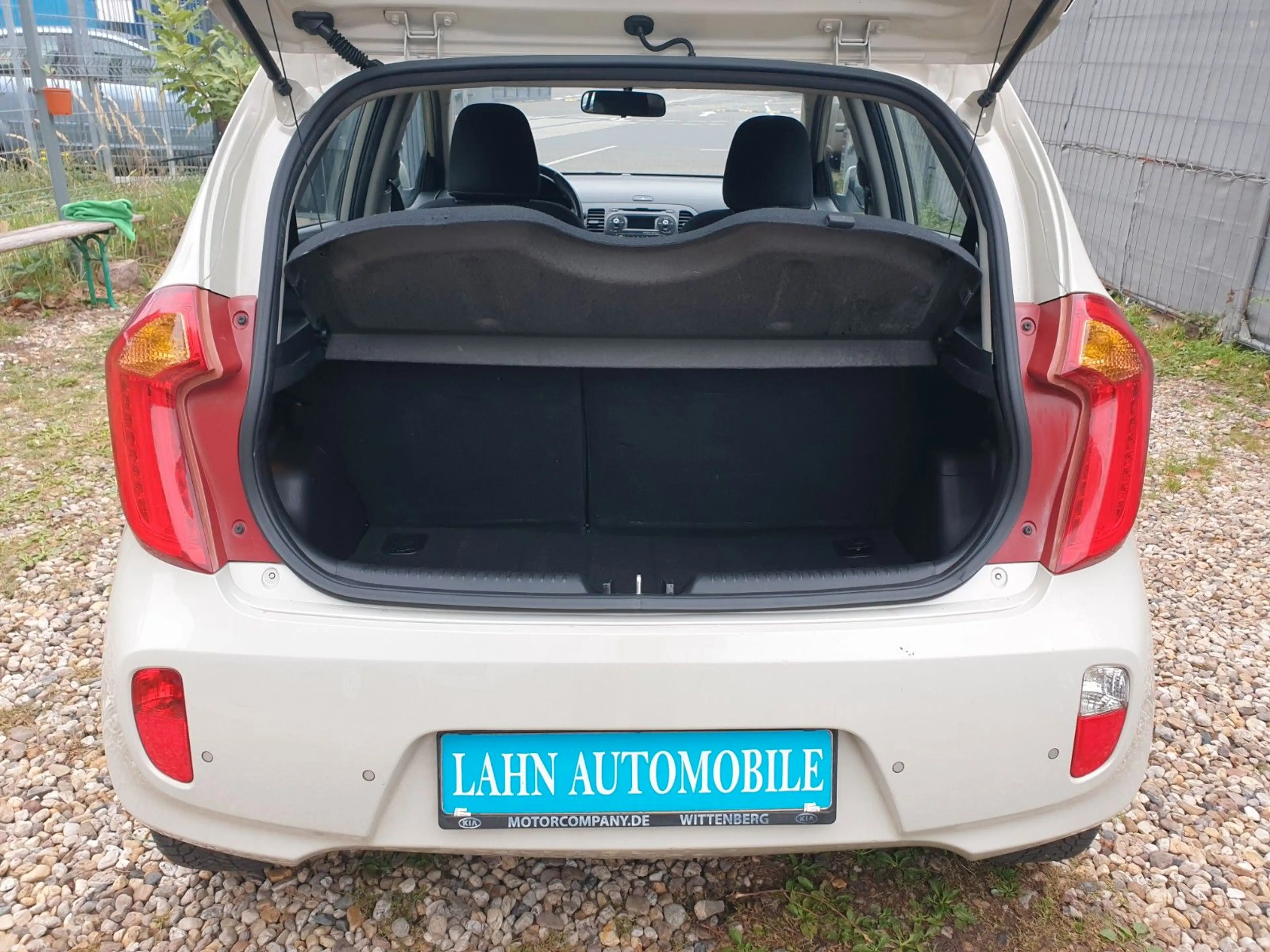 Kia Picanto Spirit Automatik TÜV-Neu 2-Hand — photo 9