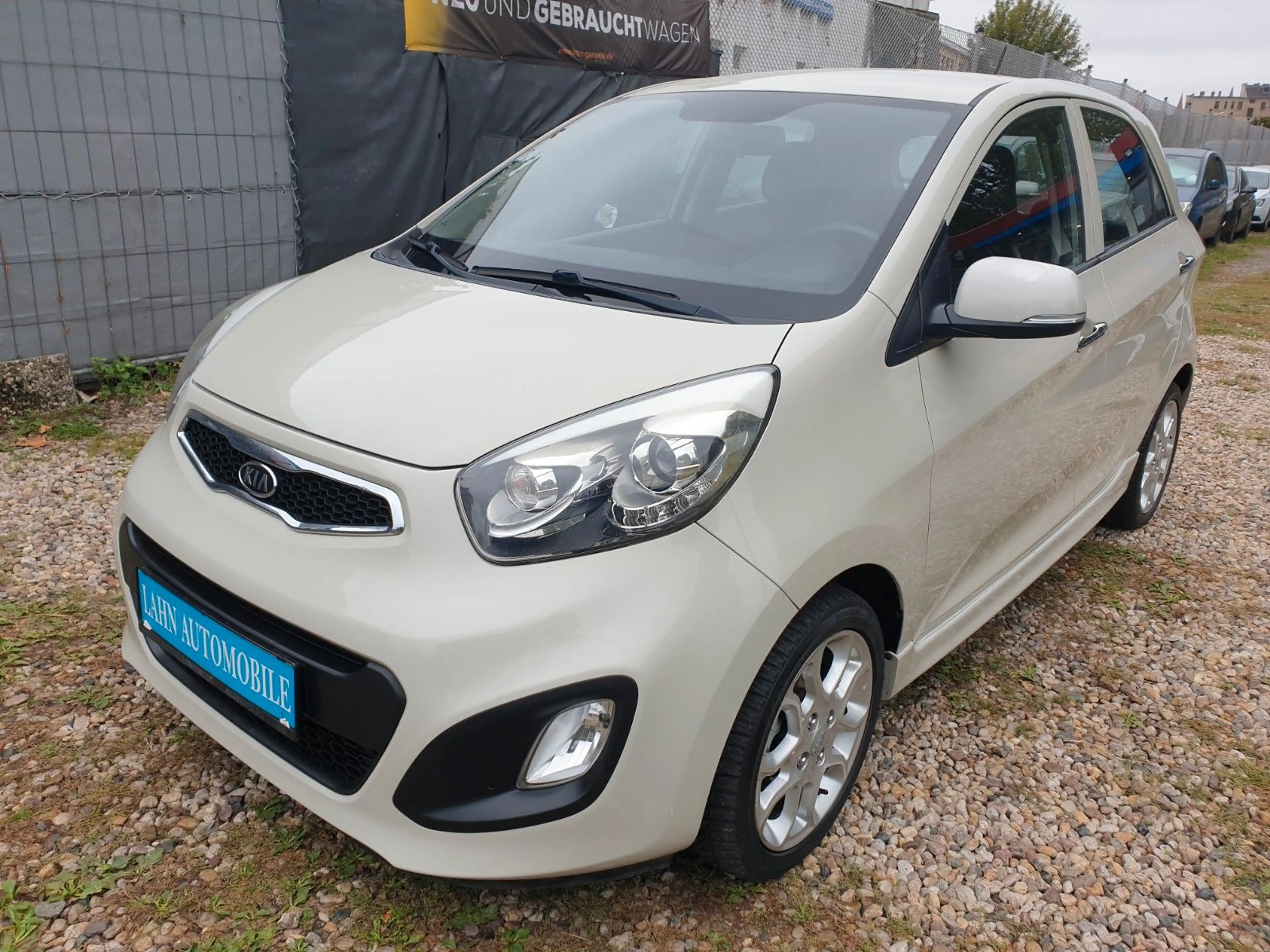 Kia Picanto Spirit Automatik TÜV-Neu 2-Hand — photo 4