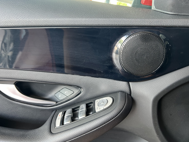 Mercedes-Benz C 180 T d Klima Leder Navi LED Allwetterreifen — photo 12