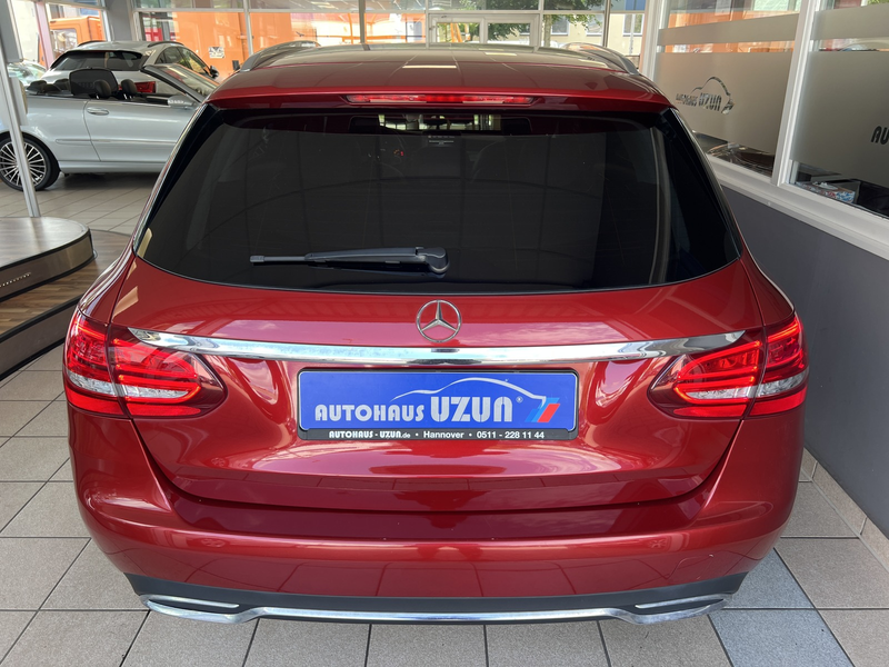 Mercedes-Benz C 180 T d Klima Leder Navi LED Allwetterreifen — photo 9